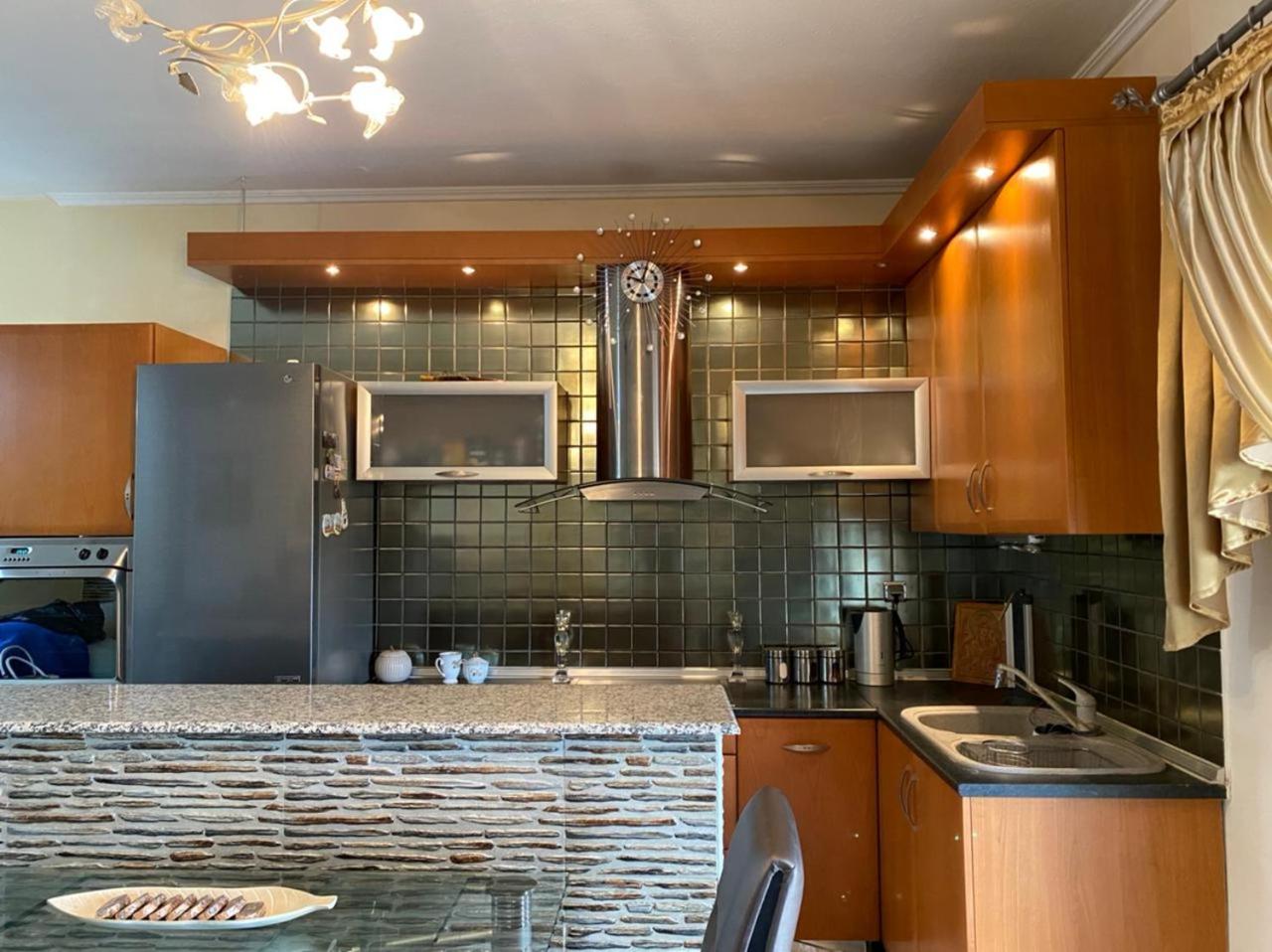 Elite Home en Polýkastron — kitchen