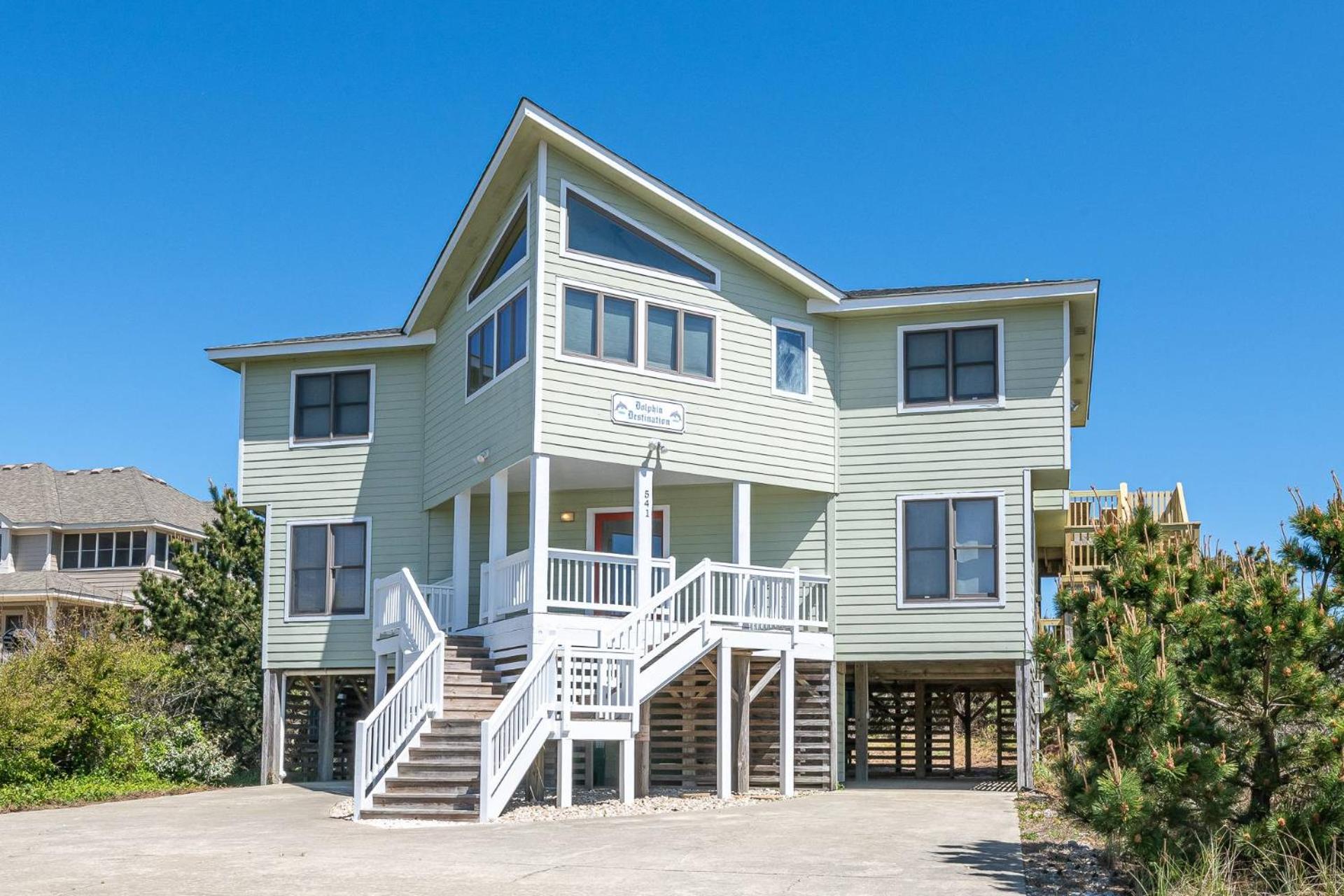 Dolphin Destination - Corolla, Ocean Sands, Oceanfront, Panoramic Ocean View, Hot Tub, Pets OK
