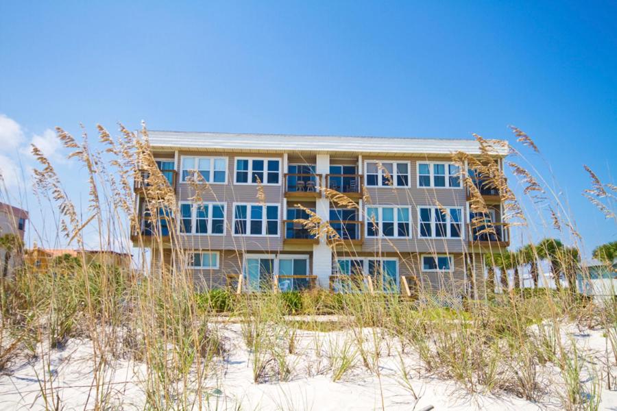 Hotel Surfside Six E, 2 Bedrooms, Ocean Front, Sleeps 6, Wireless Internet - Image 1