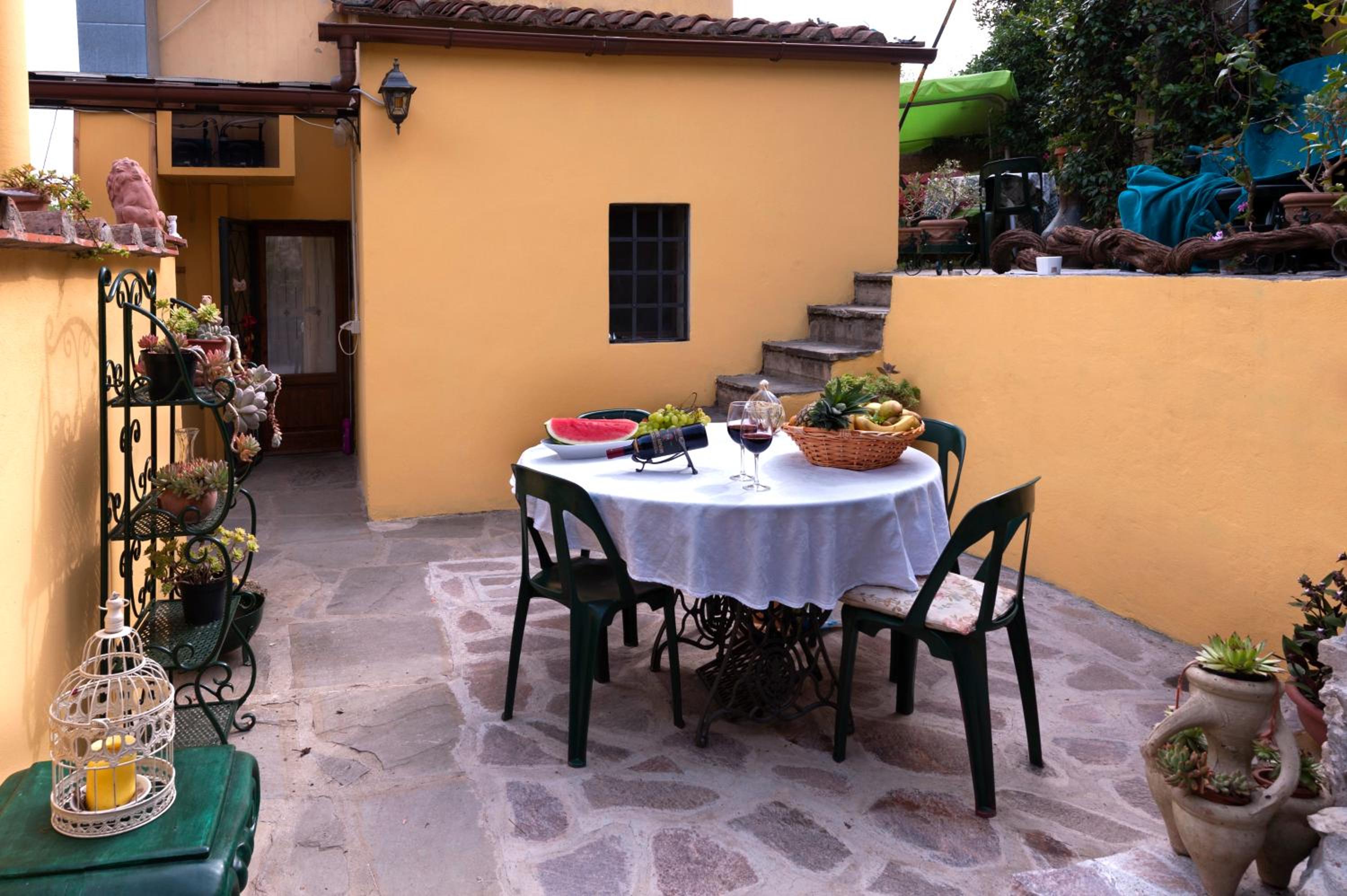 Ulivo Rosso view 3