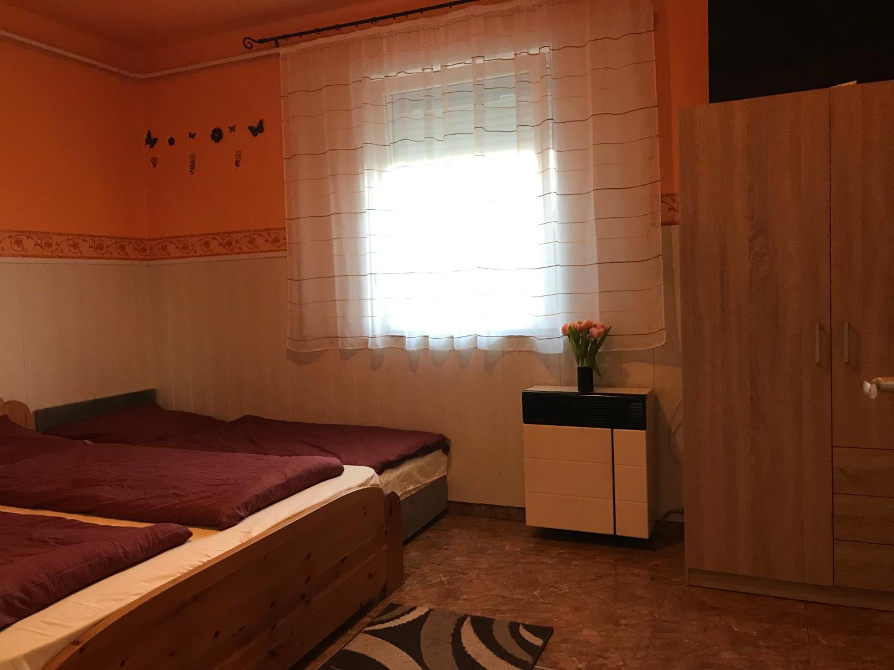 Summer Apartman