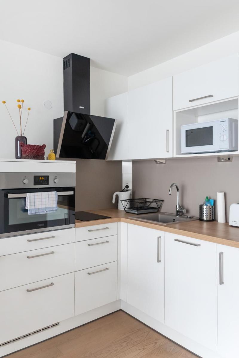 Quiet and cozy apartment next to Mariahilfer Strasse and Naschmarkt with AC