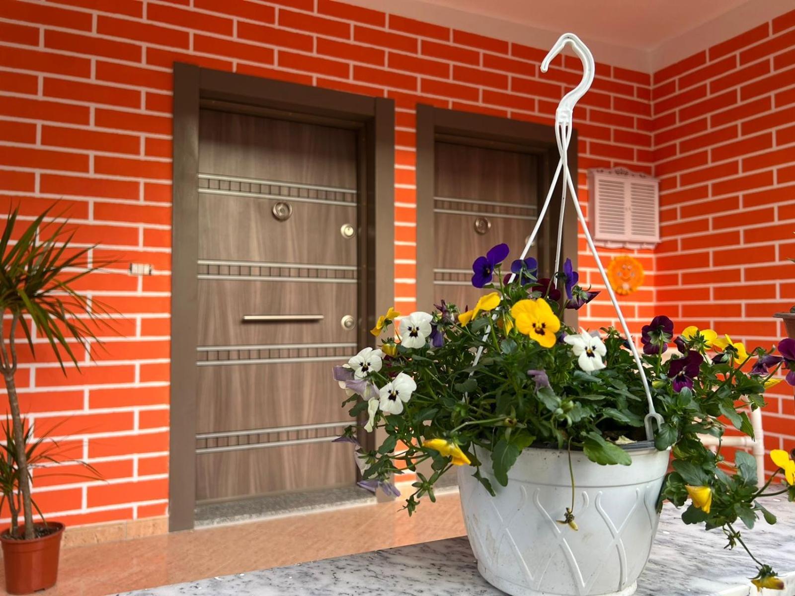 Chestnut Yard Villa
