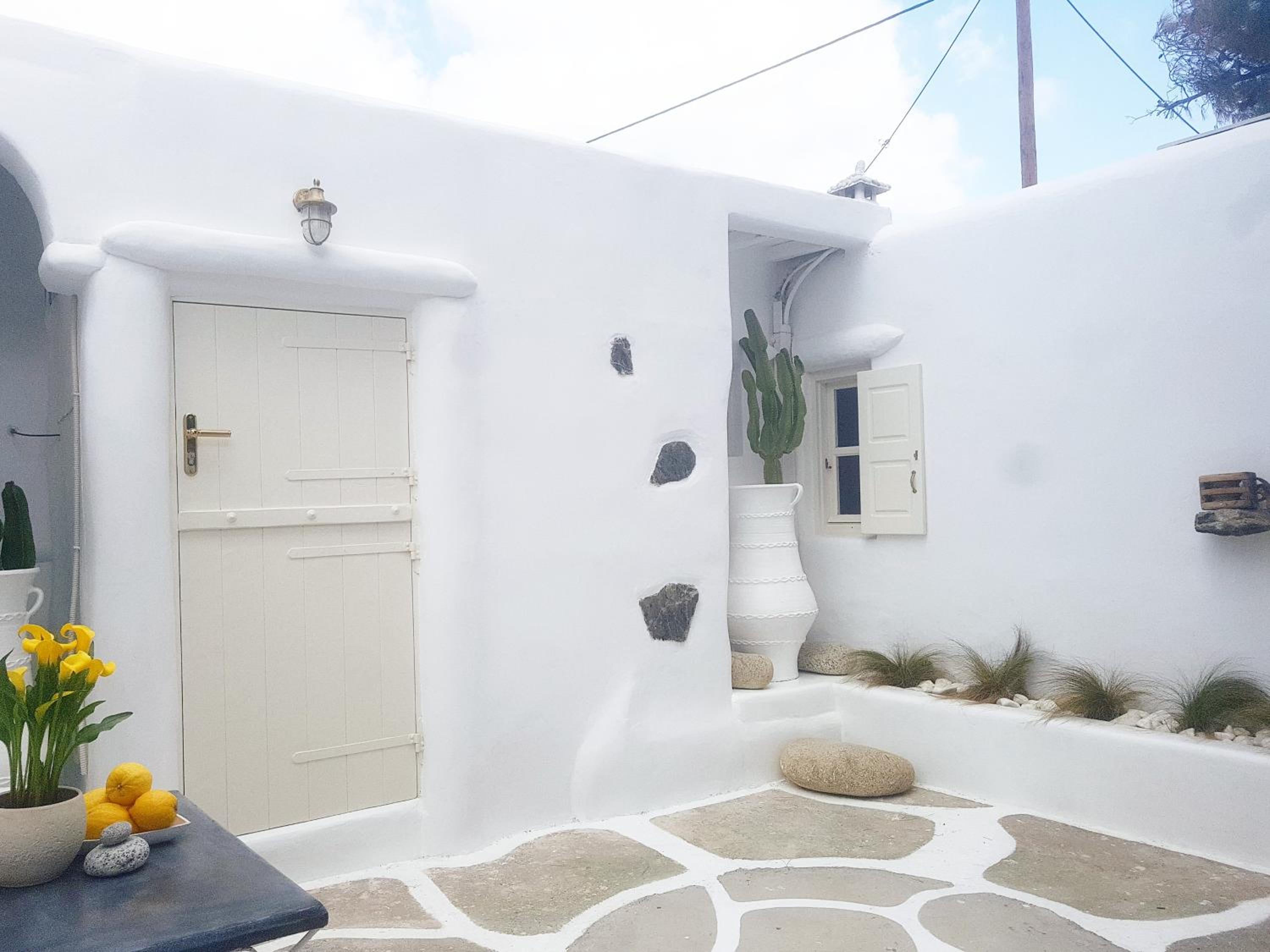 Cassaris Mykonos