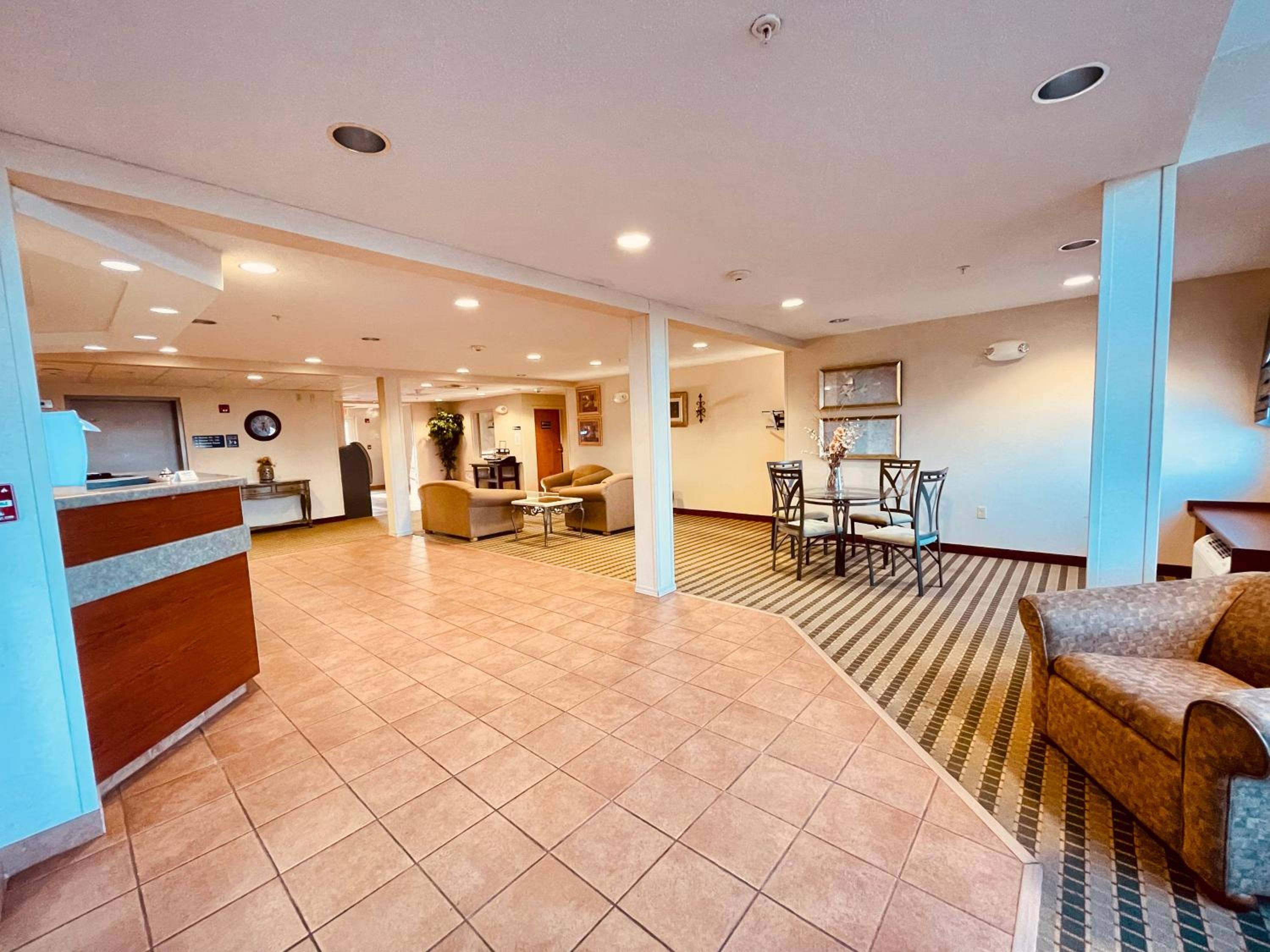 WELCOME INN  SUITES - Property Image 3