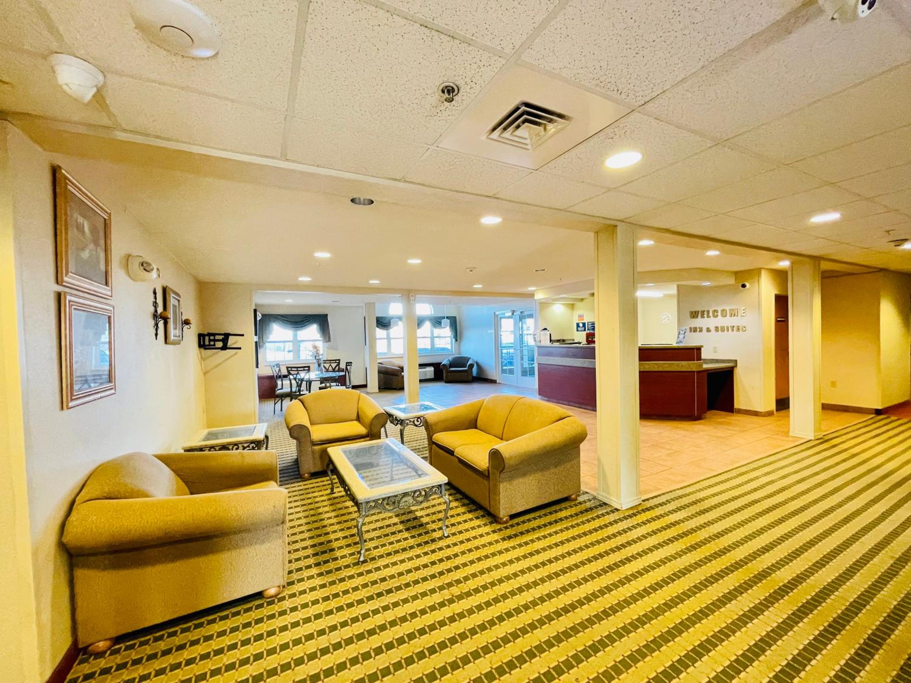 WELCOME INN  SUITES - Property Image 12
