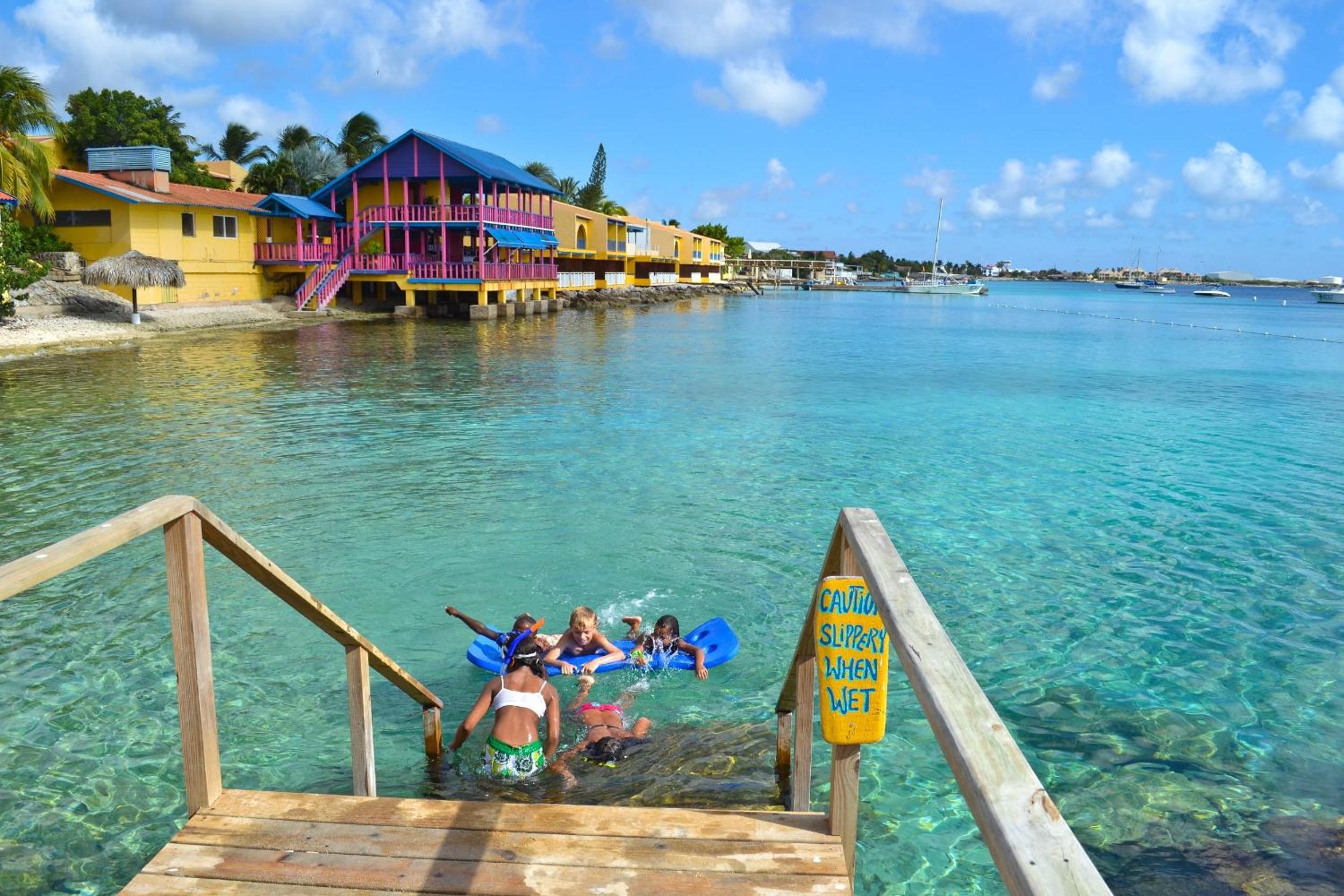 Divi Flamingo Beach Resort - Photo 46