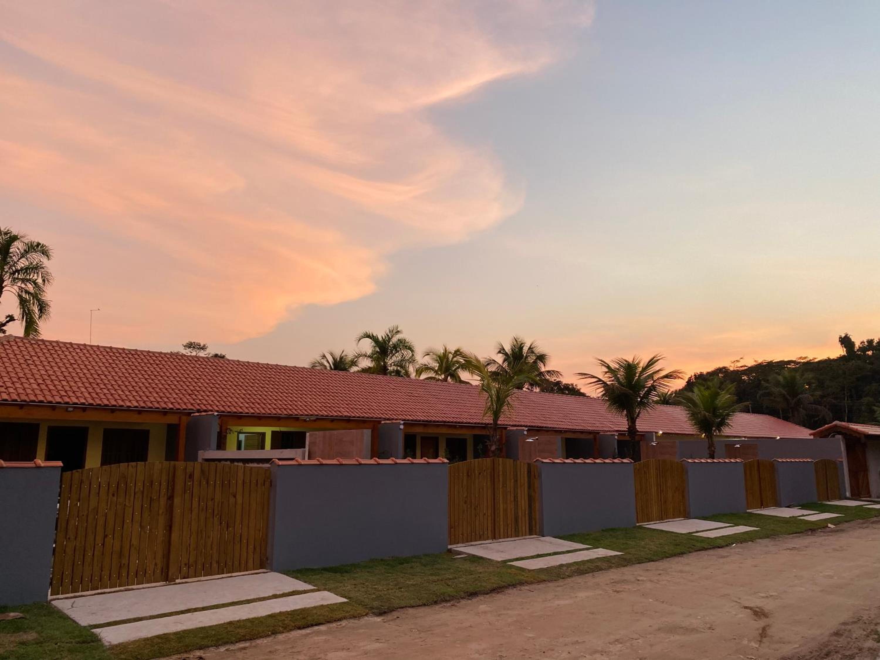 Casinhas Terõ -