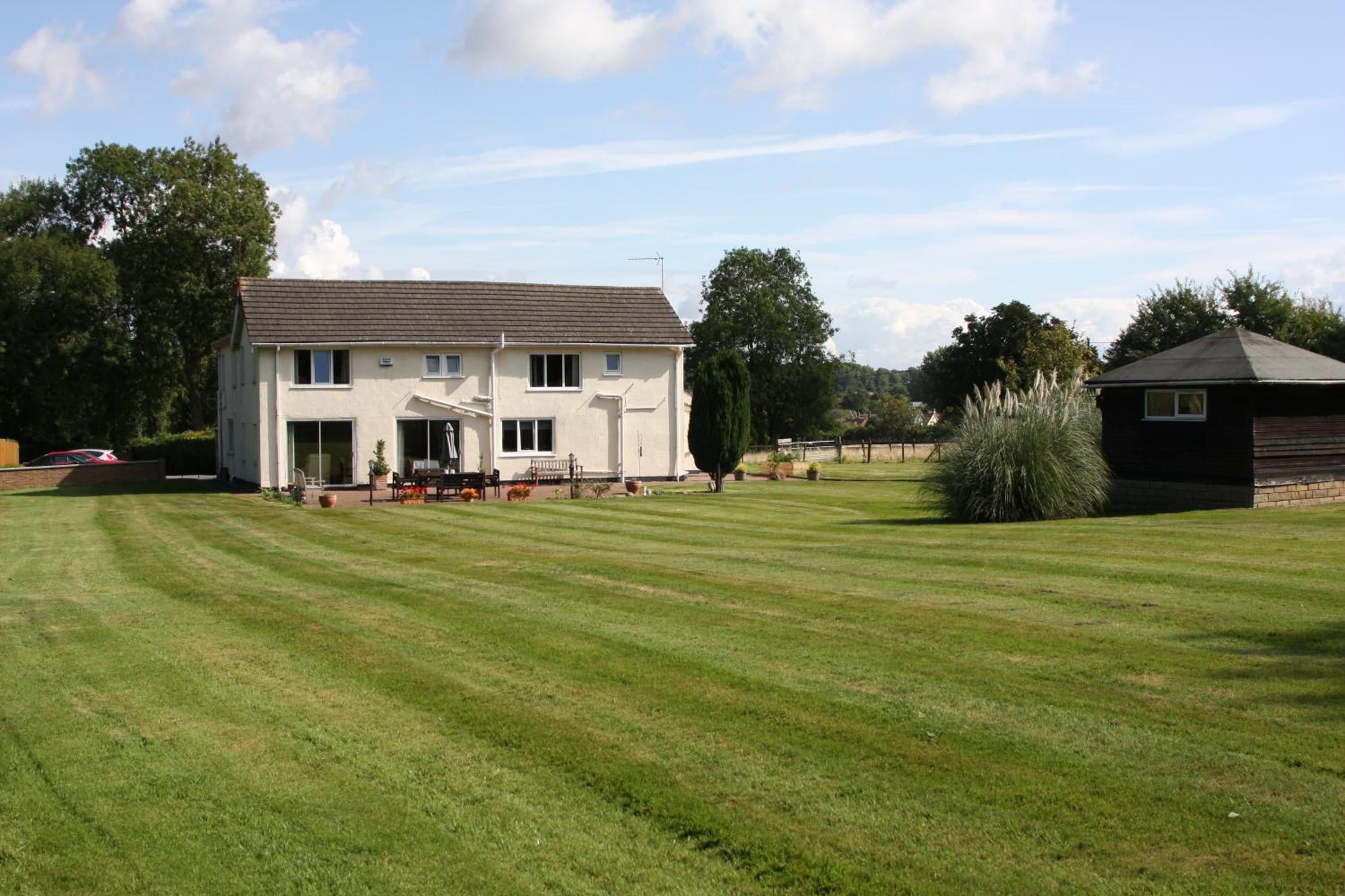 Broadwell Guest House