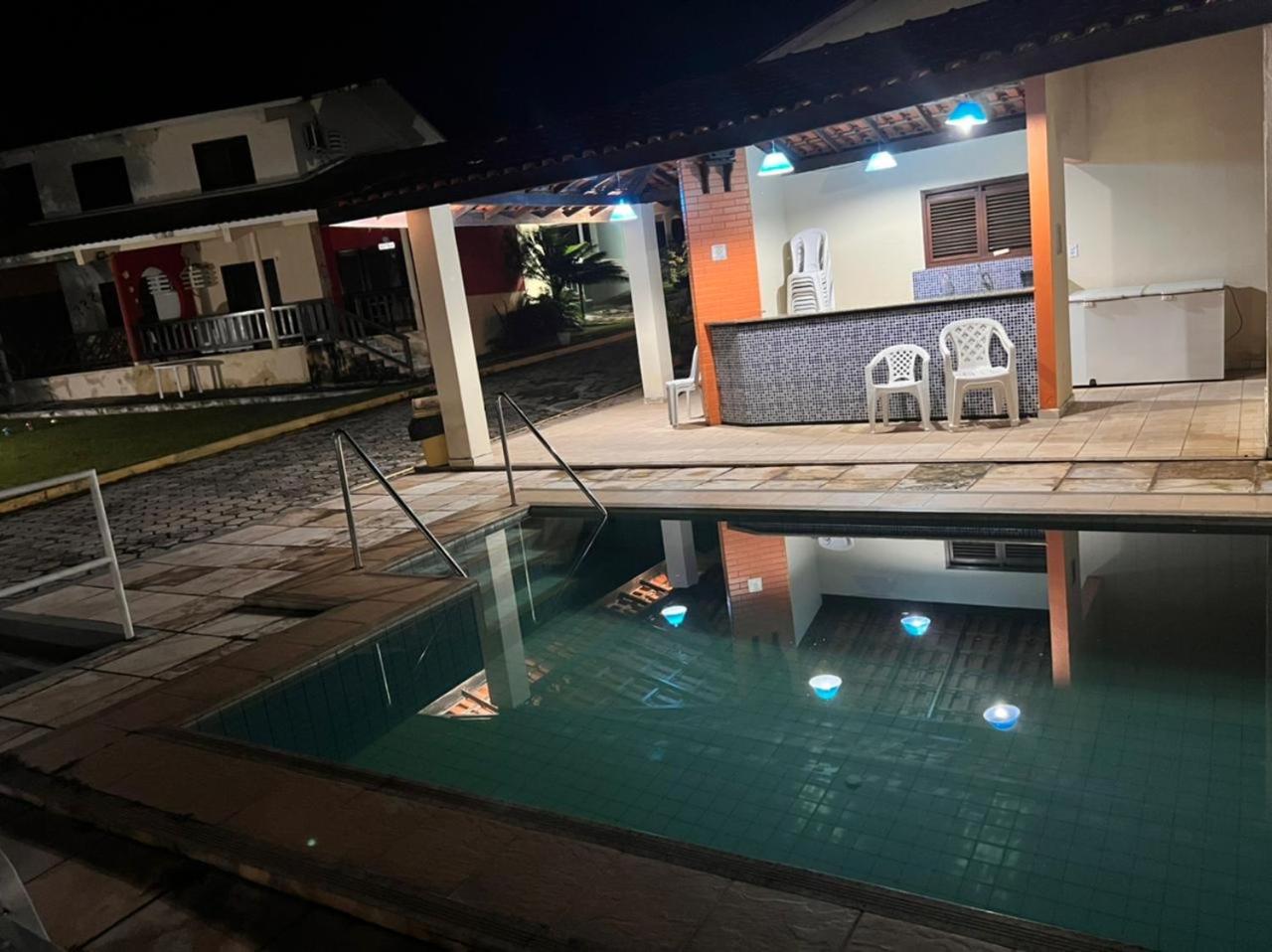 CASA DUPLEX em CONDOMÍNIO à beira do RIO PREGUIÇAS
