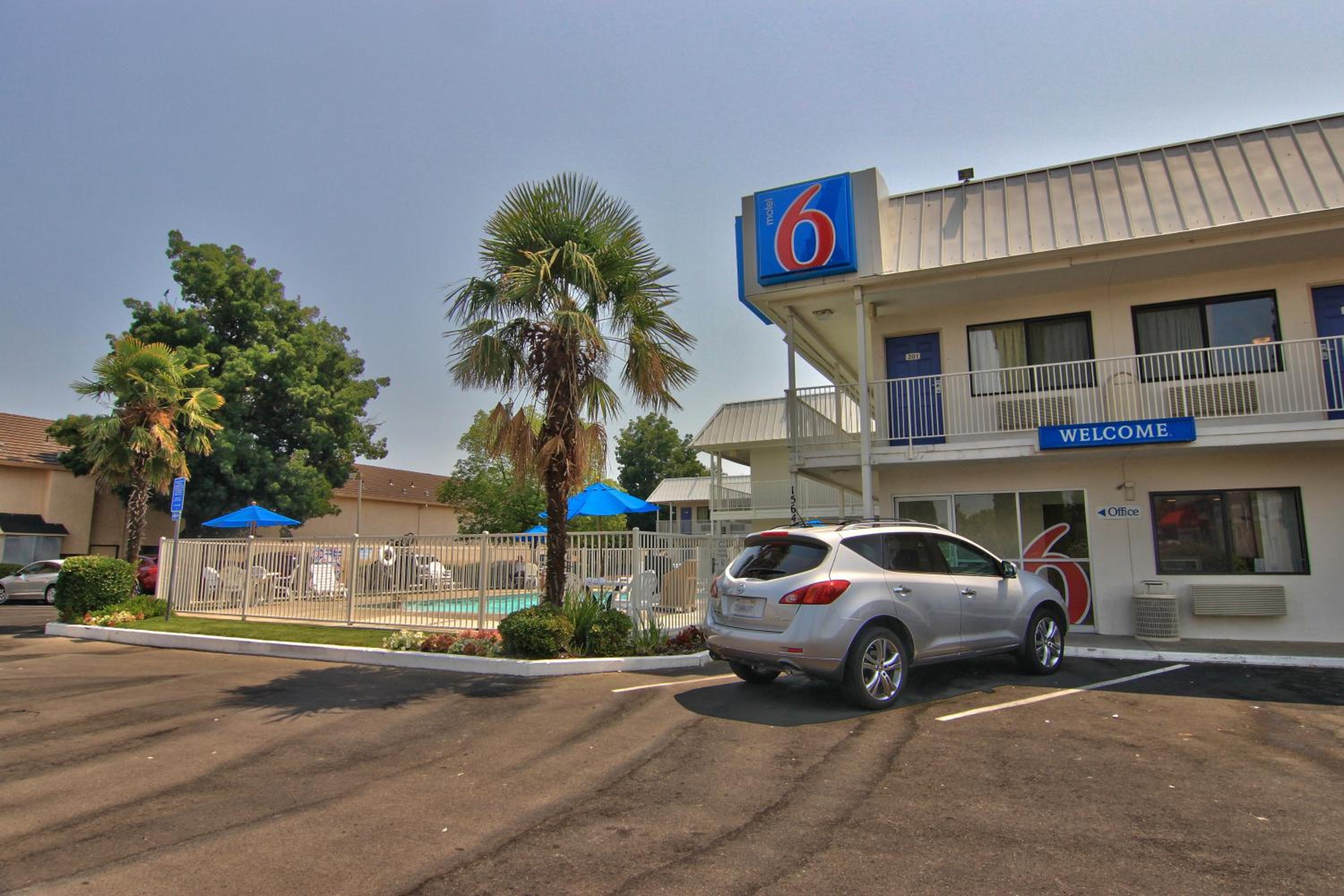 Motel 6-Woodland, CA Sacramento Airport