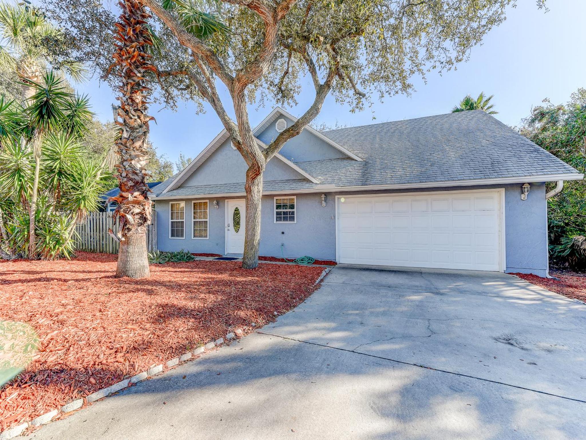 Averys Beach Bungalow view 5