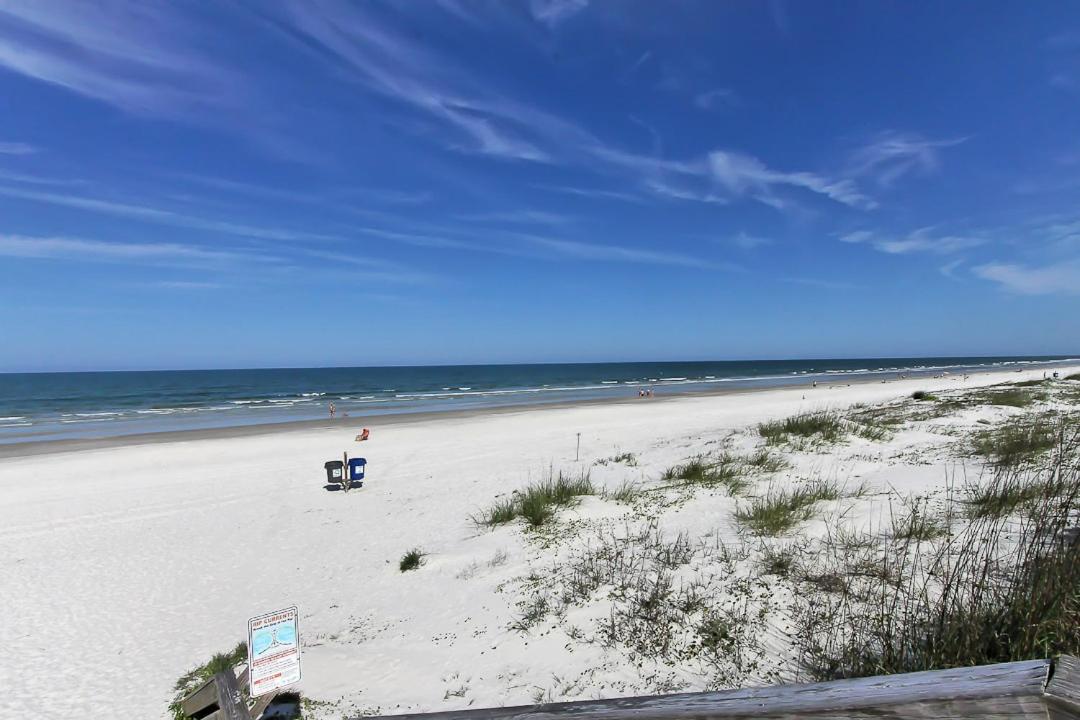 Averys Ocean Breeze view 3