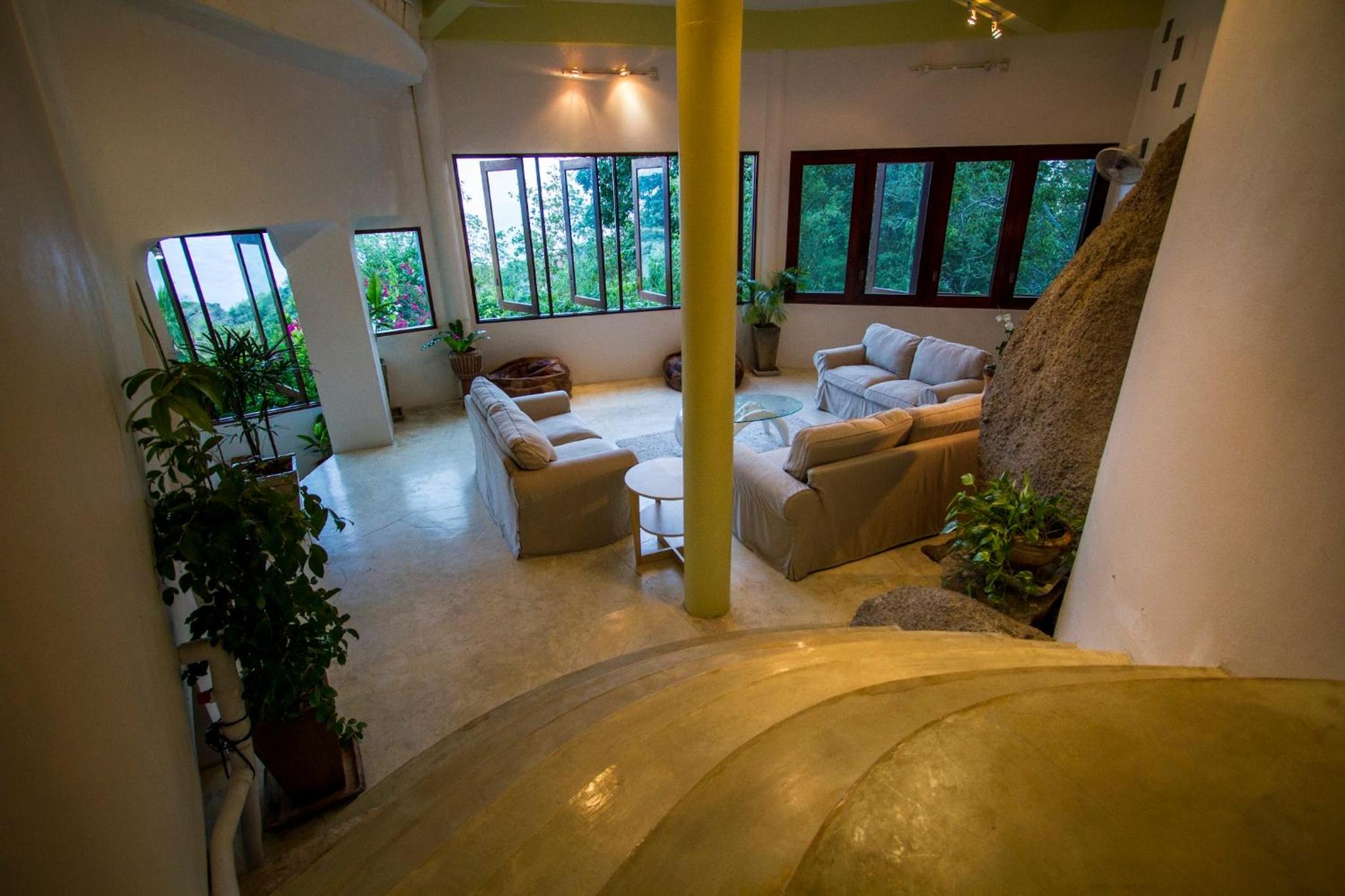 Monkey Flower Villas
