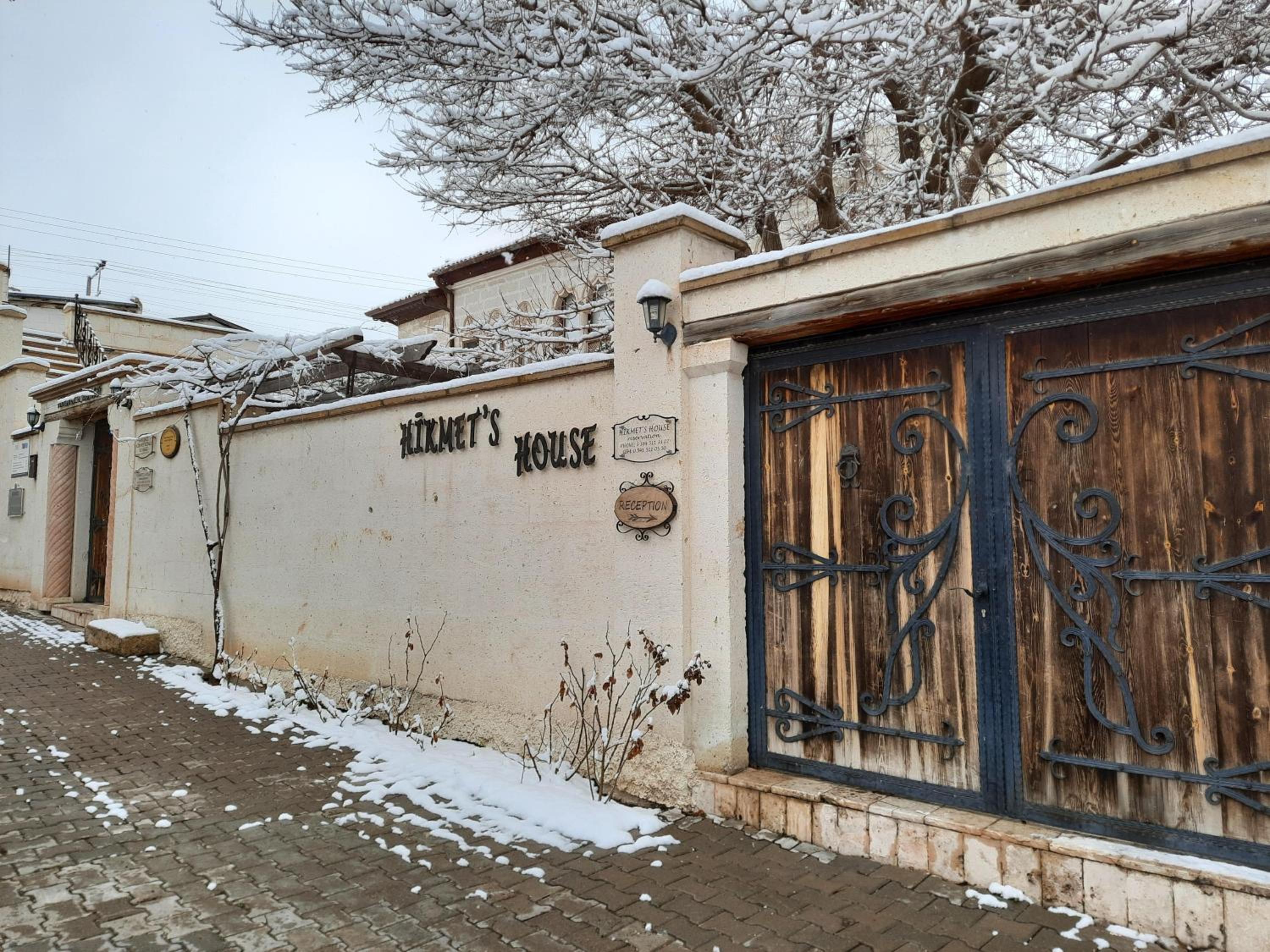Hikmet's House