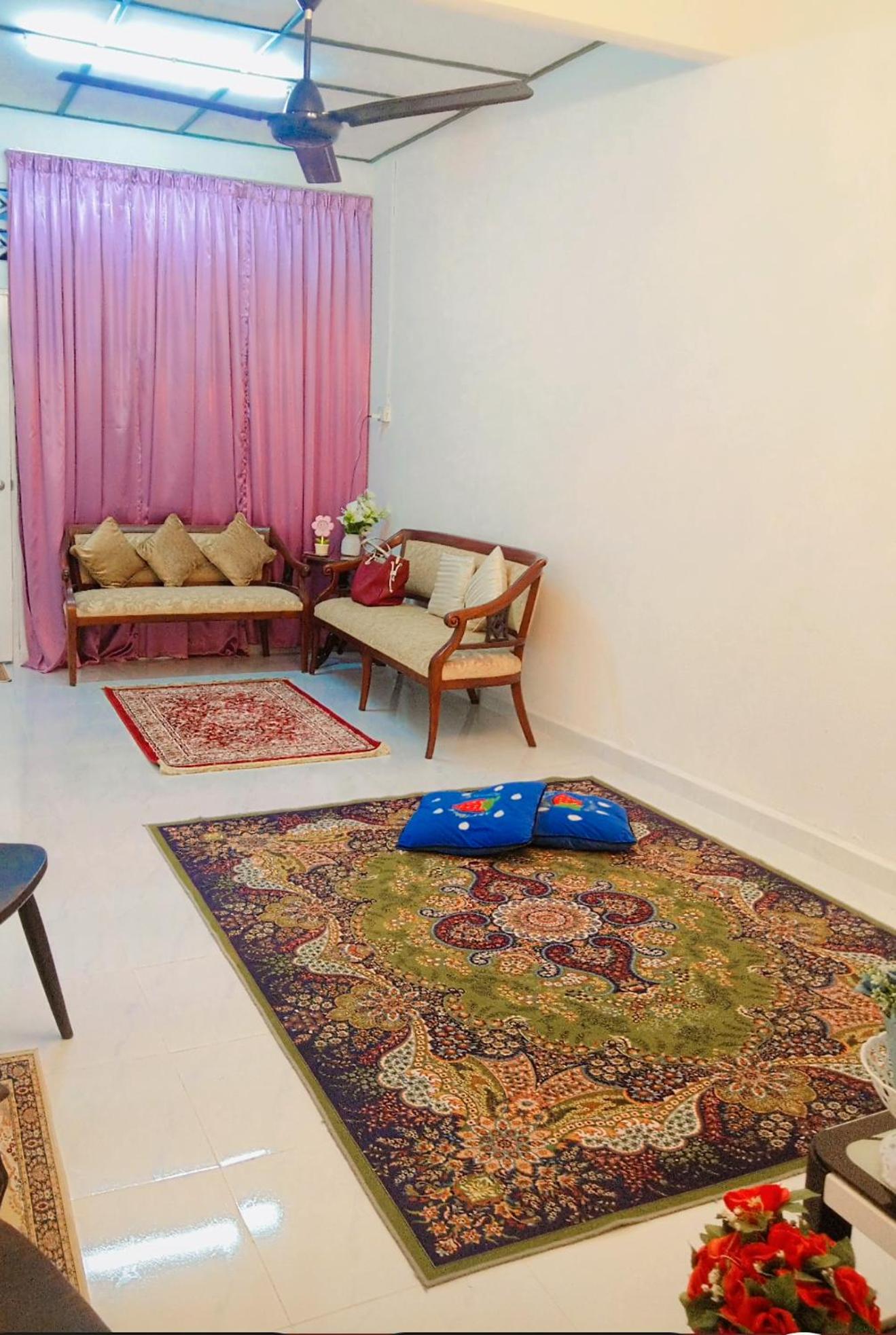 Izzah Homestay photo 8