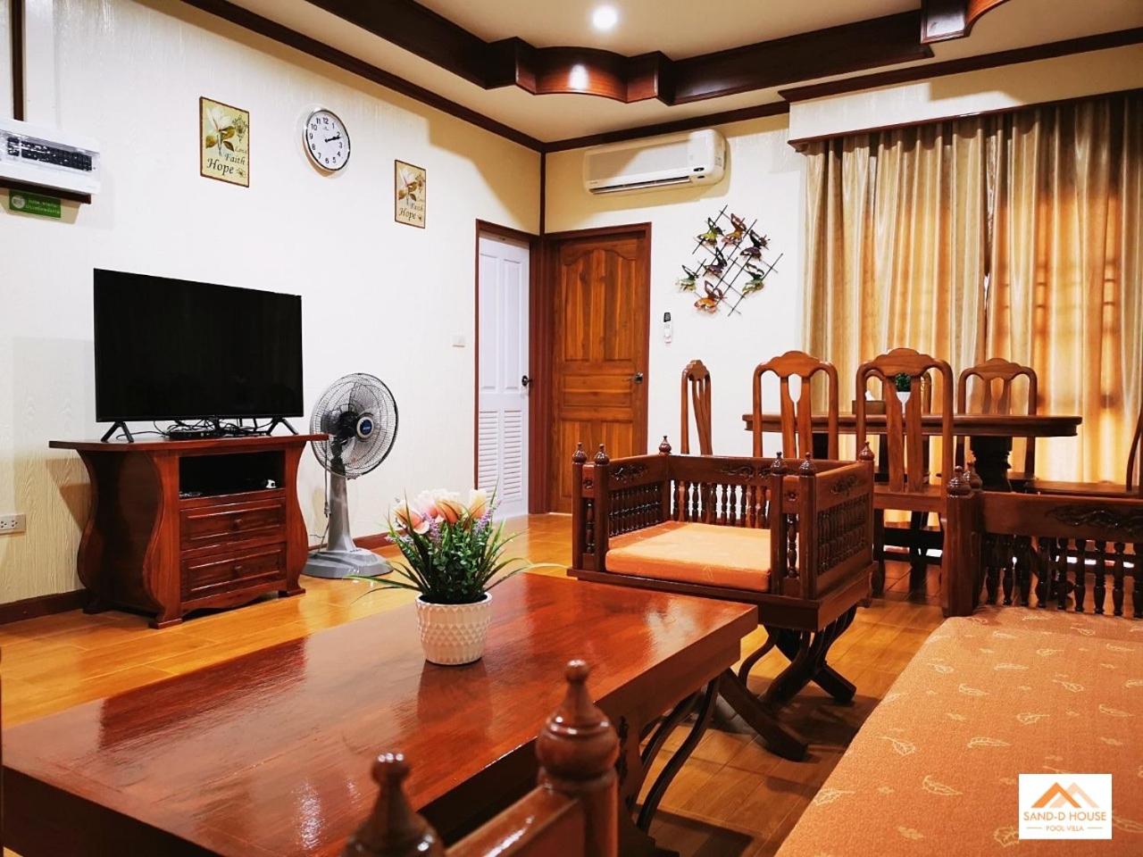 Sand-D House Pool Villa C18 at Rock Garden Beach Resort Rayong view 3