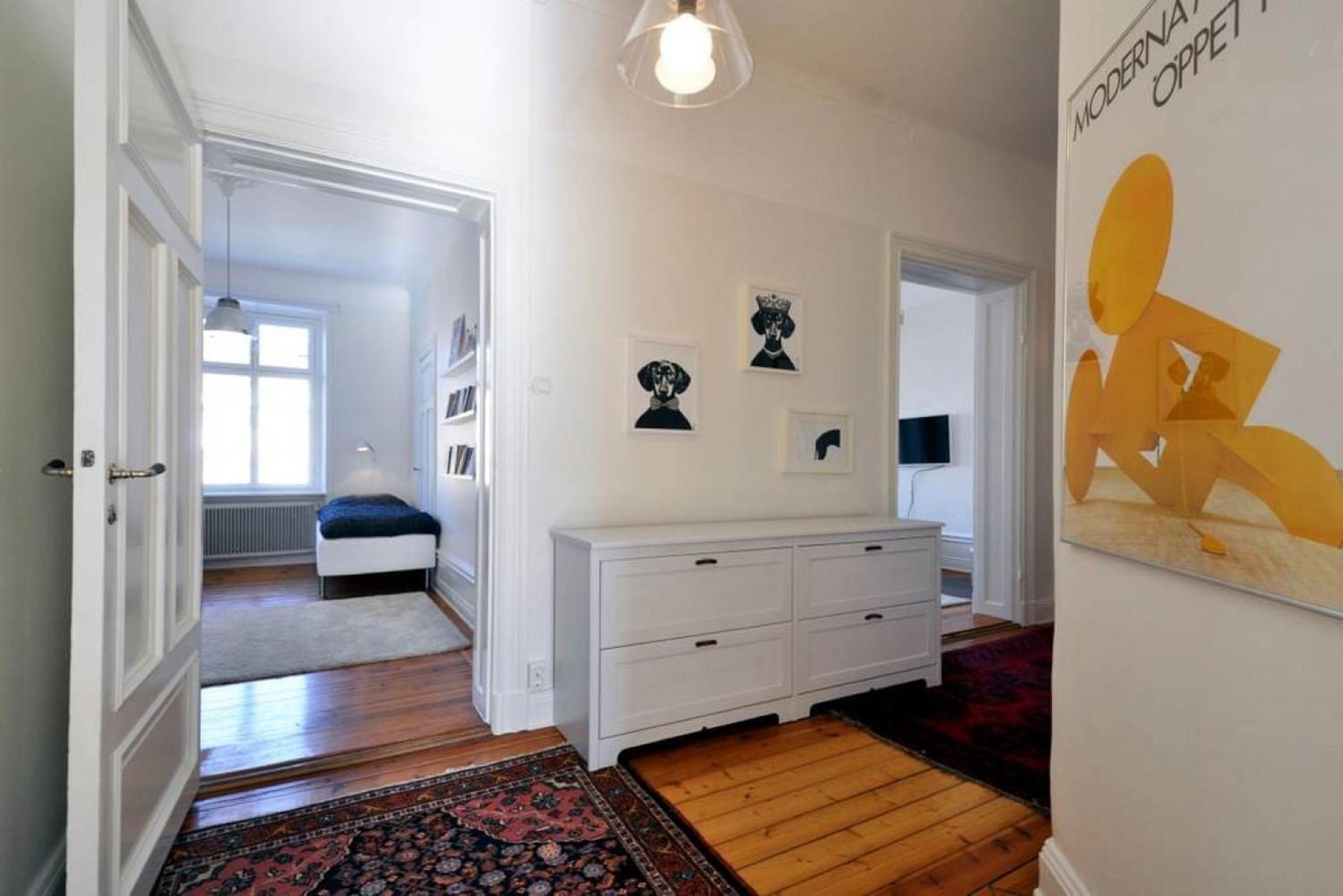 Exclusive and light 3 room appartment in SoFo 97sqm view 2