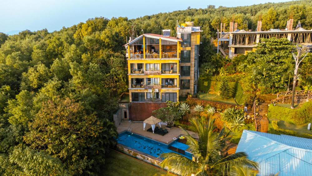 Kudle Beach View Resort And Spa Gokarna