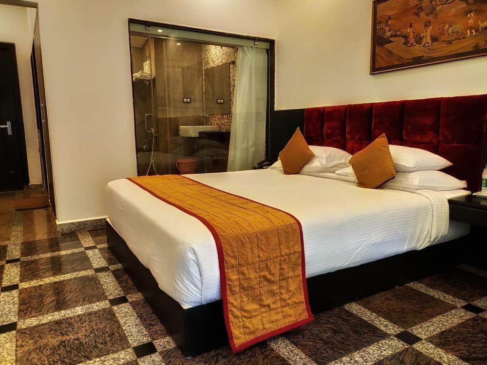 Kudle Beach View Resort And Spa Gokarna