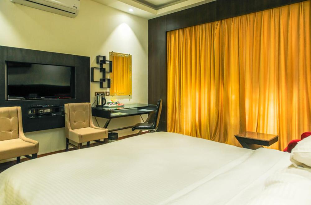 Kudle Beach View Resort And Spa Gokarna