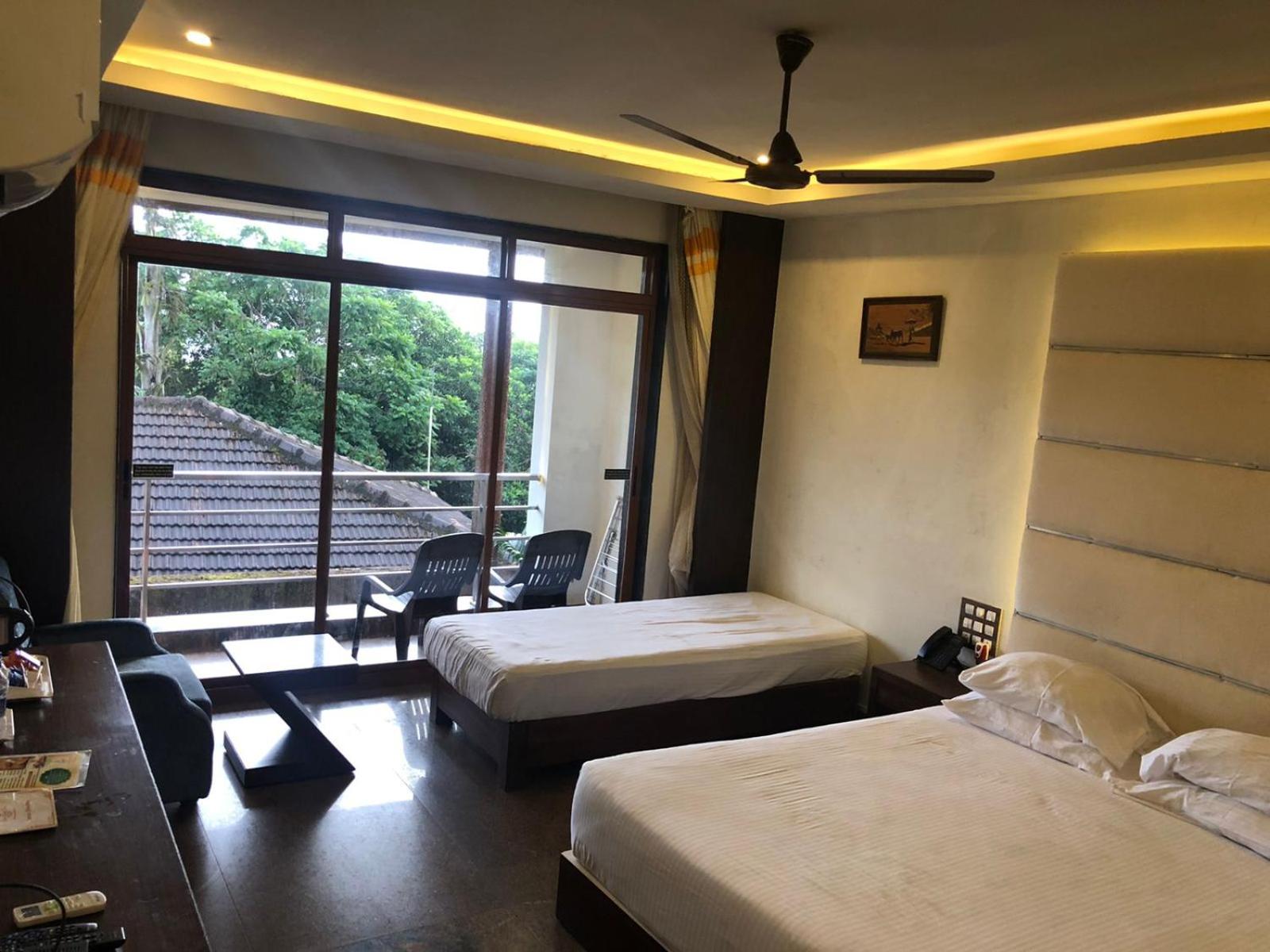 Kudle Beach View Resort And Spa Gokarna