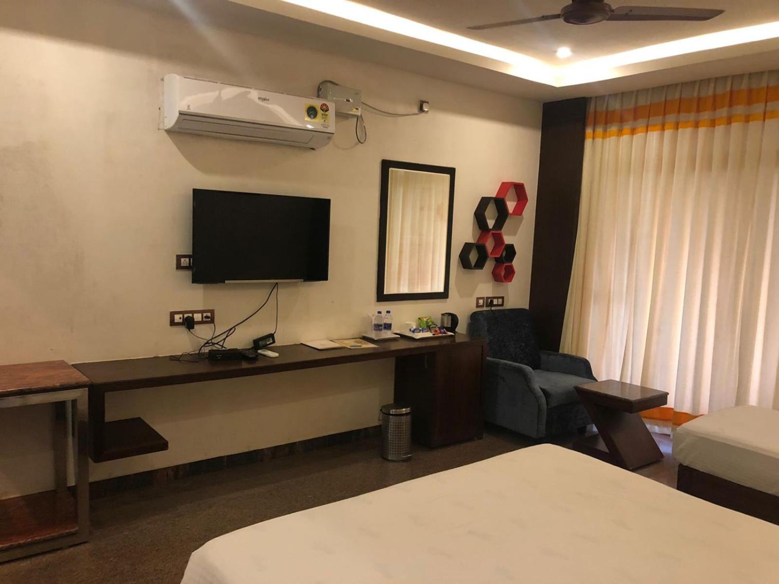 Kudle Beach View Resort And Spa Gokarna