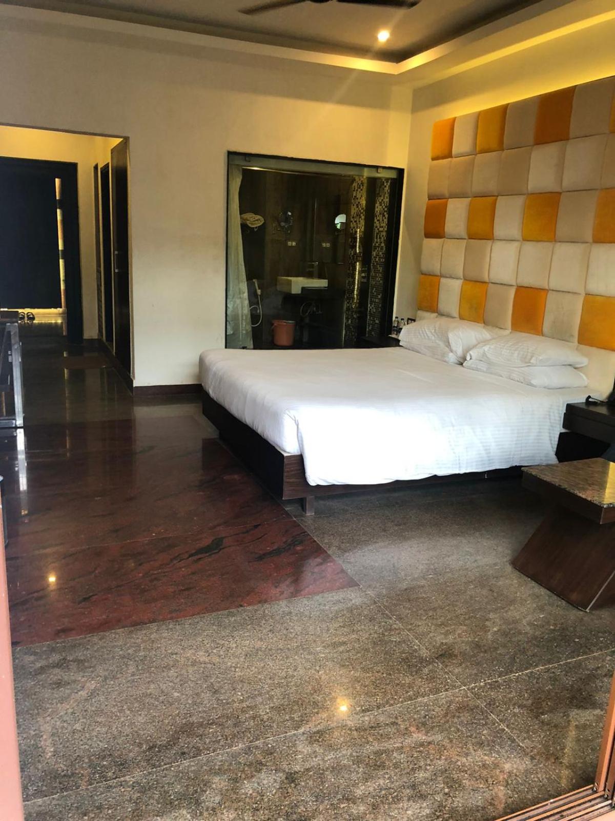Kudle Beach View Resort And Spa Gokarna