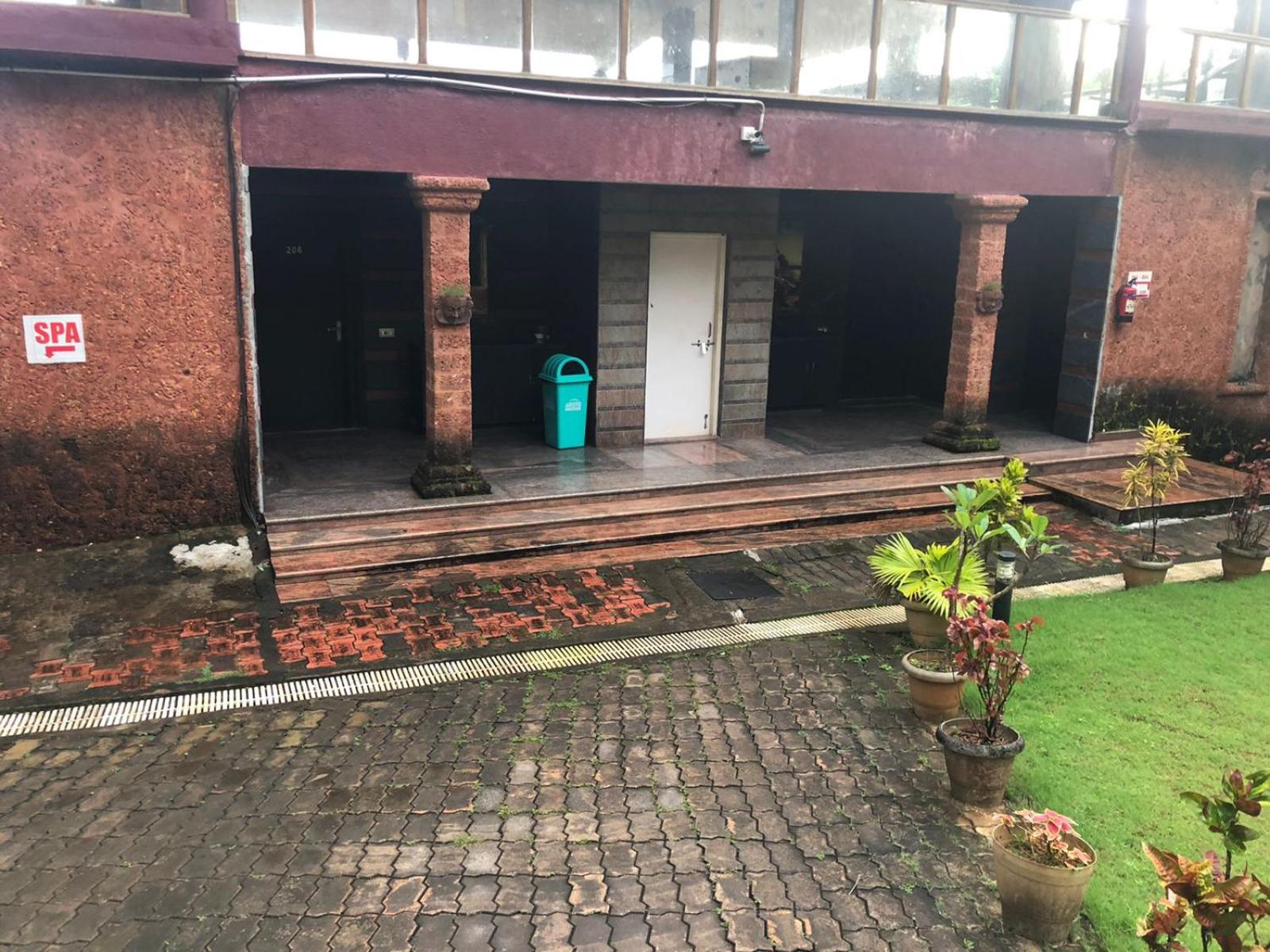 Kudle Beach View Resort And Spa Gokarna