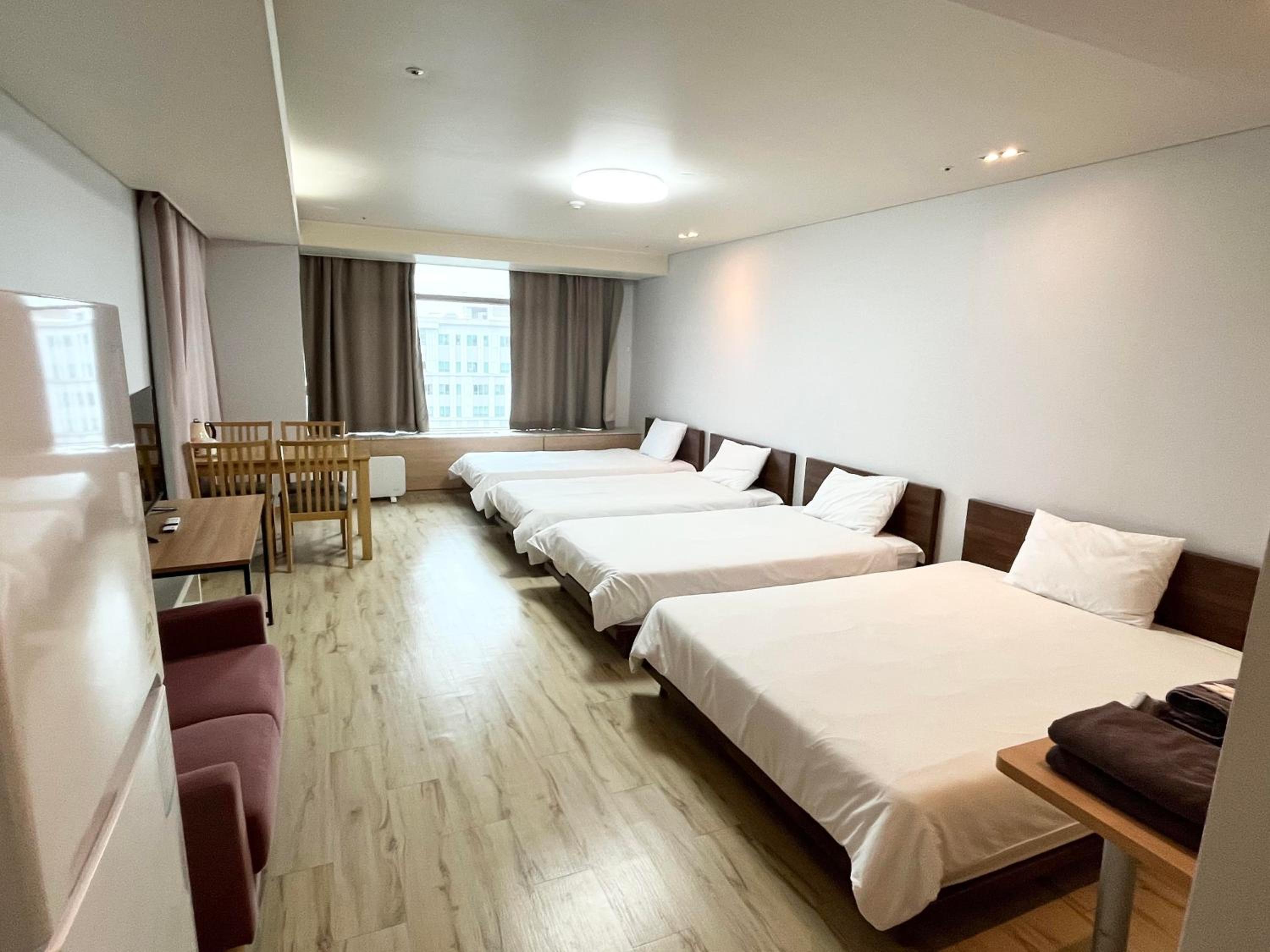 Incheon Airport Guesthouse view 4