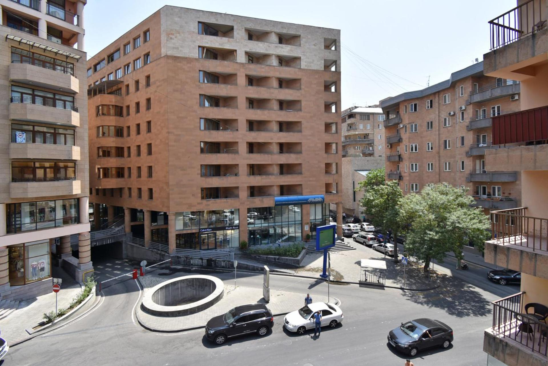 Northern Avenue, 2 bedrooms Beautiful, Renovated apartment TT339