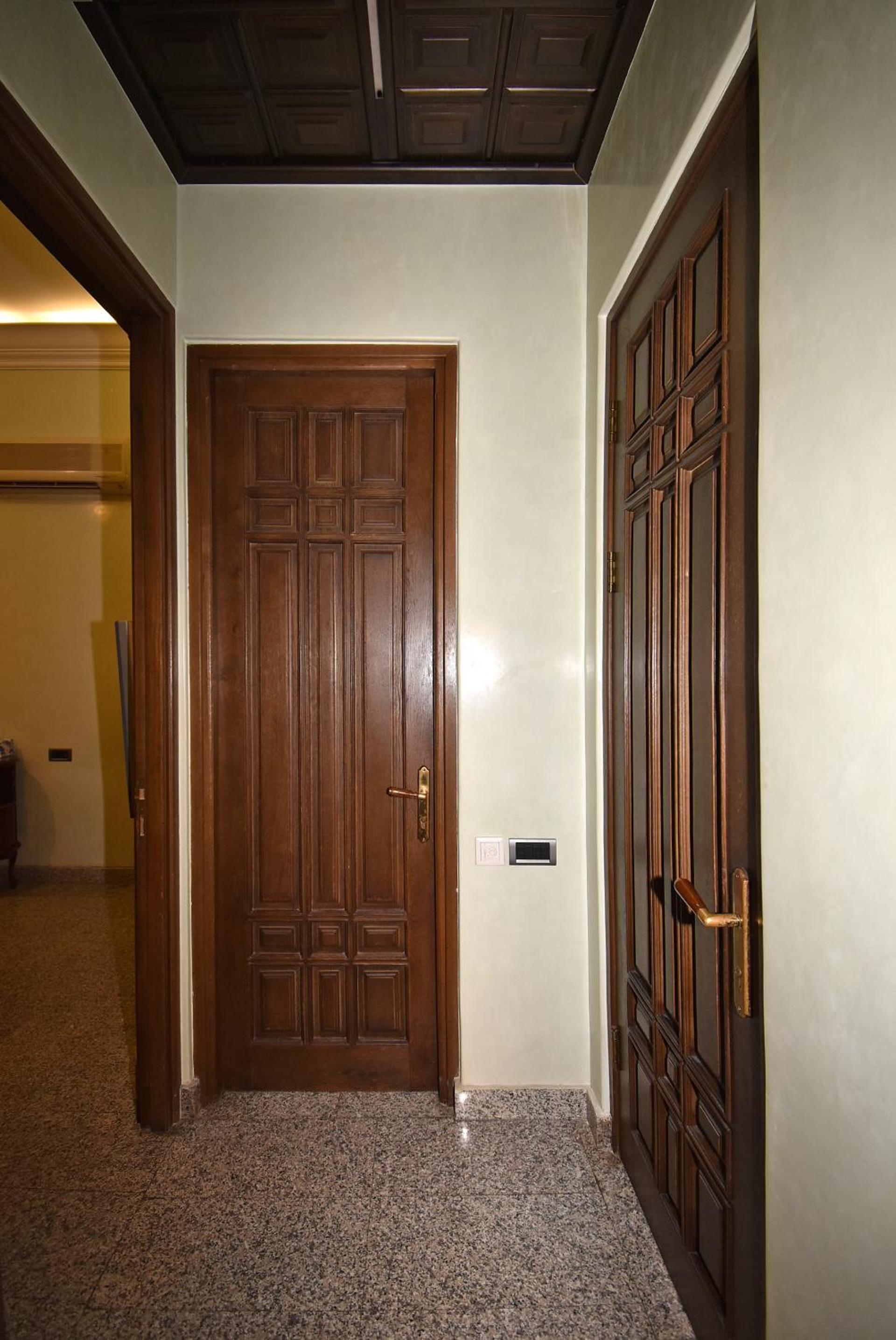 Northern Avenue, 2 bedrooms Beautiful, Renovated apartment TT339