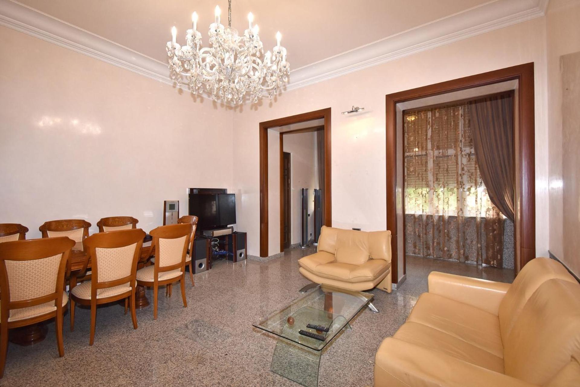 Northern Avenue, 2 bedrooms Beautiful, Renovated apartment TT339