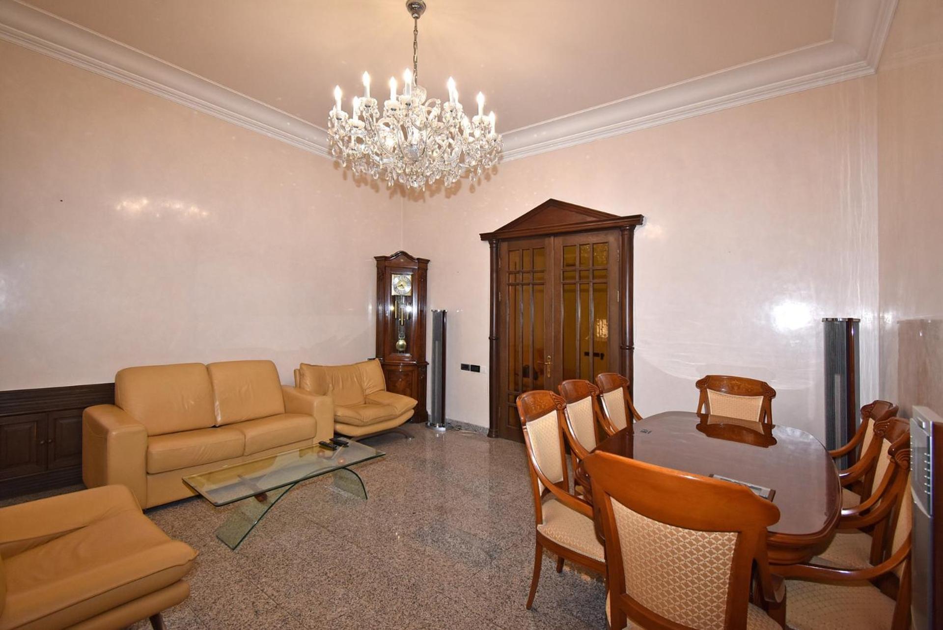 Northern Avenue, 2 bedrooms Beautiful, Renovated apartment TT339