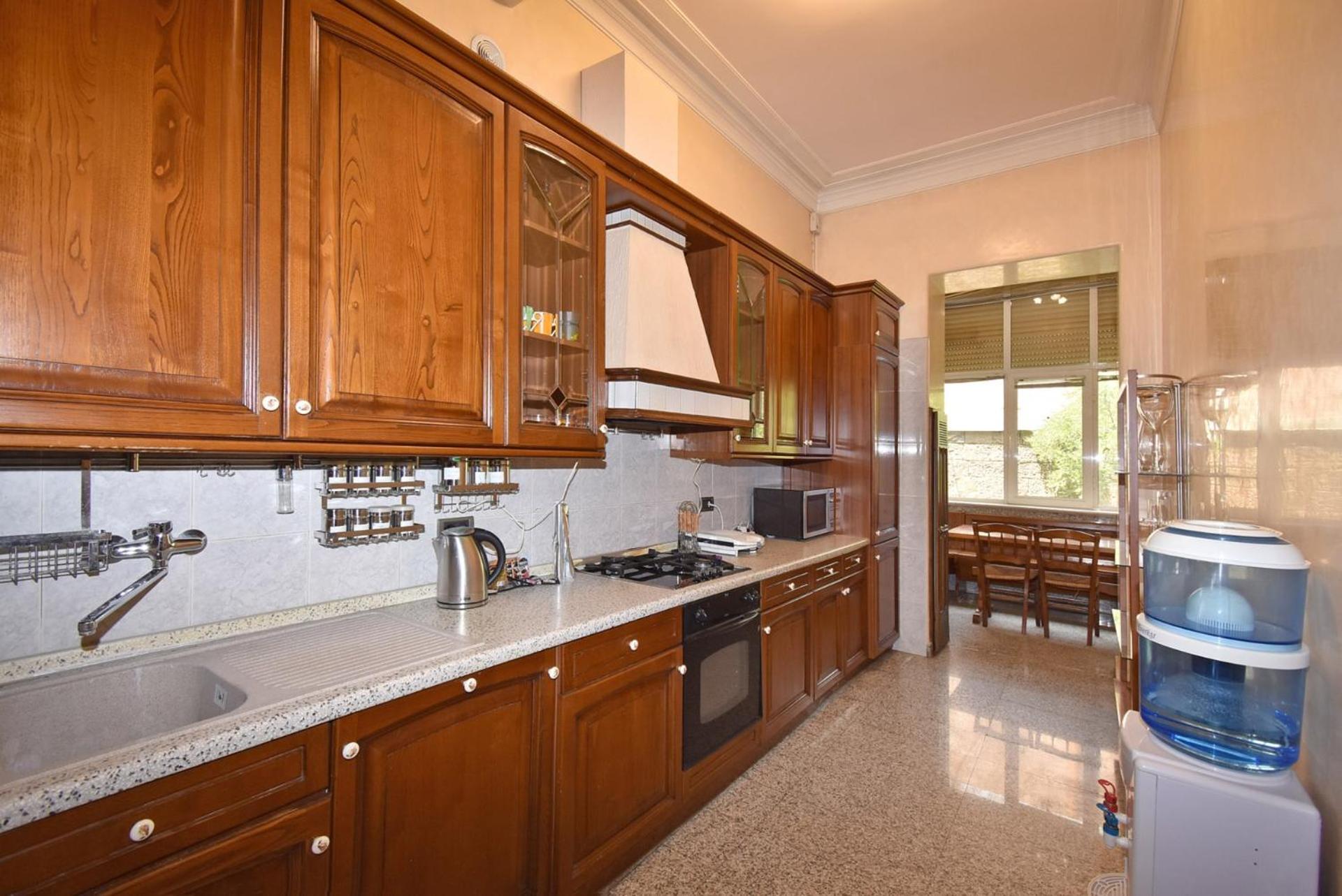 Northern Avenue, 2 bedrooms Beautiful, Renovated apartment TT339