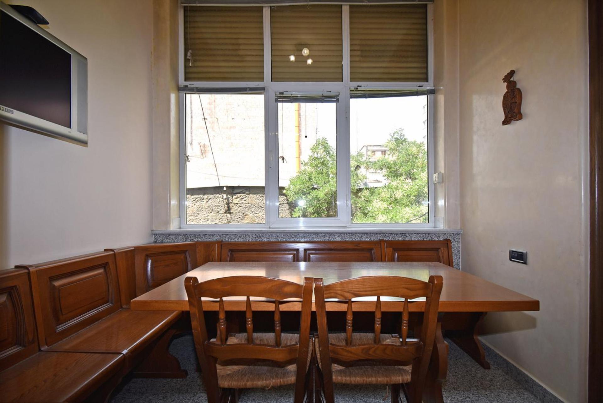 Northern Avenue, 2 bedrooms Beautiful, Renovated apartment TT339