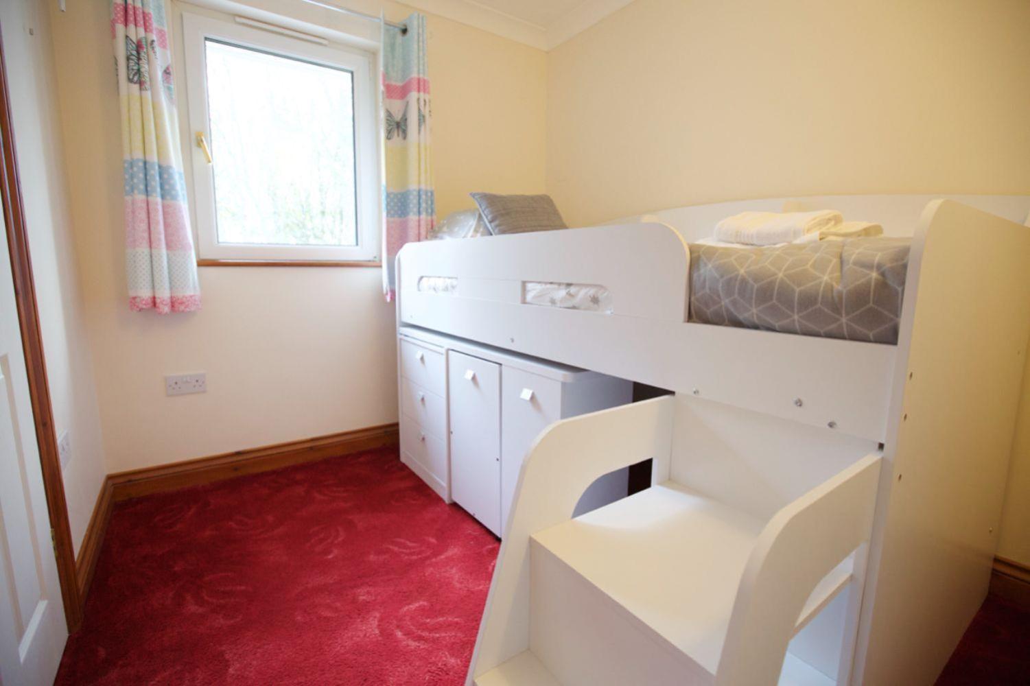Woodlands, Little Carloggas, St Mawgan, Newquay, Cornwall, TR8 4EQ view 4