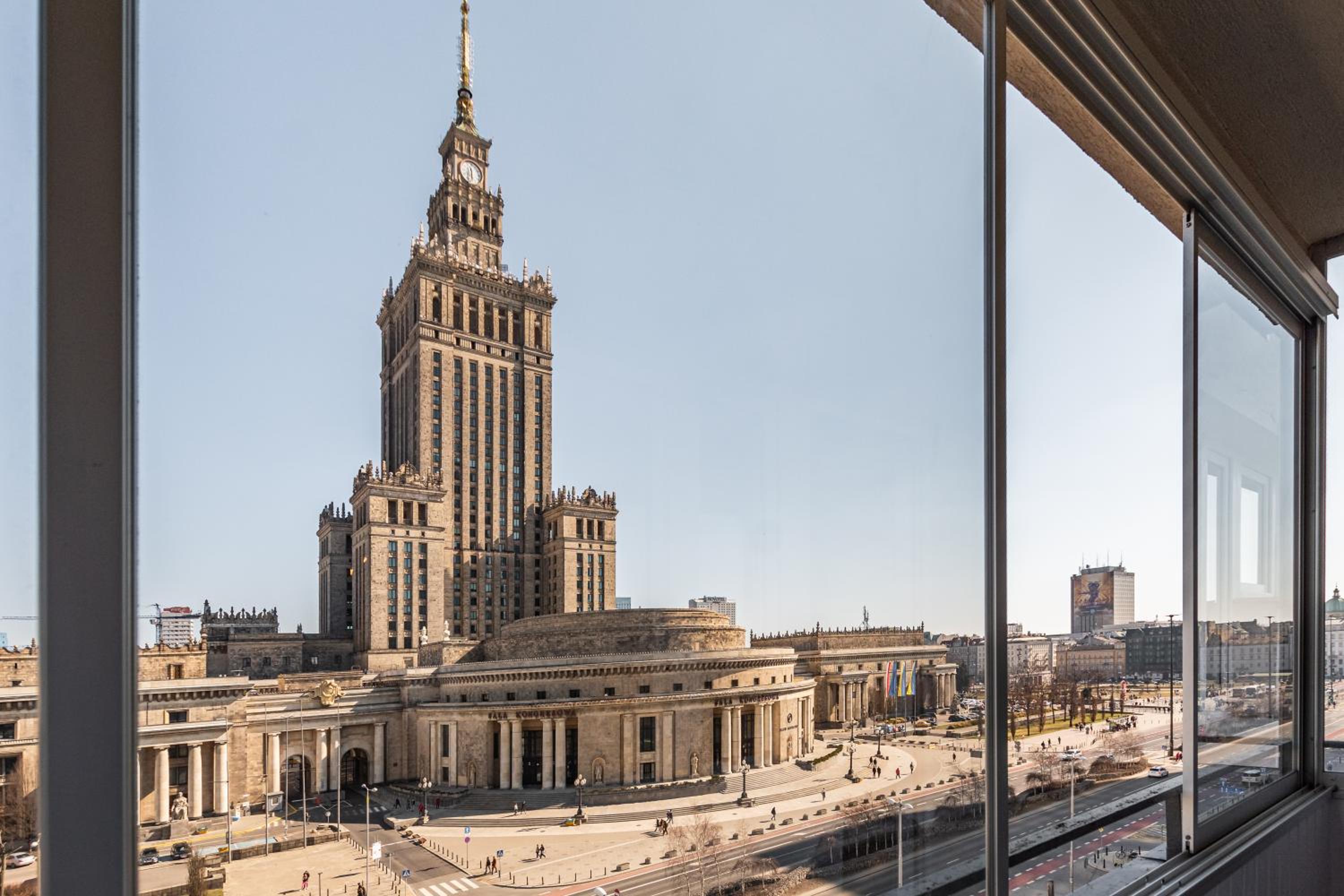 Apartament Emilii Plater by Your Freedom view 2