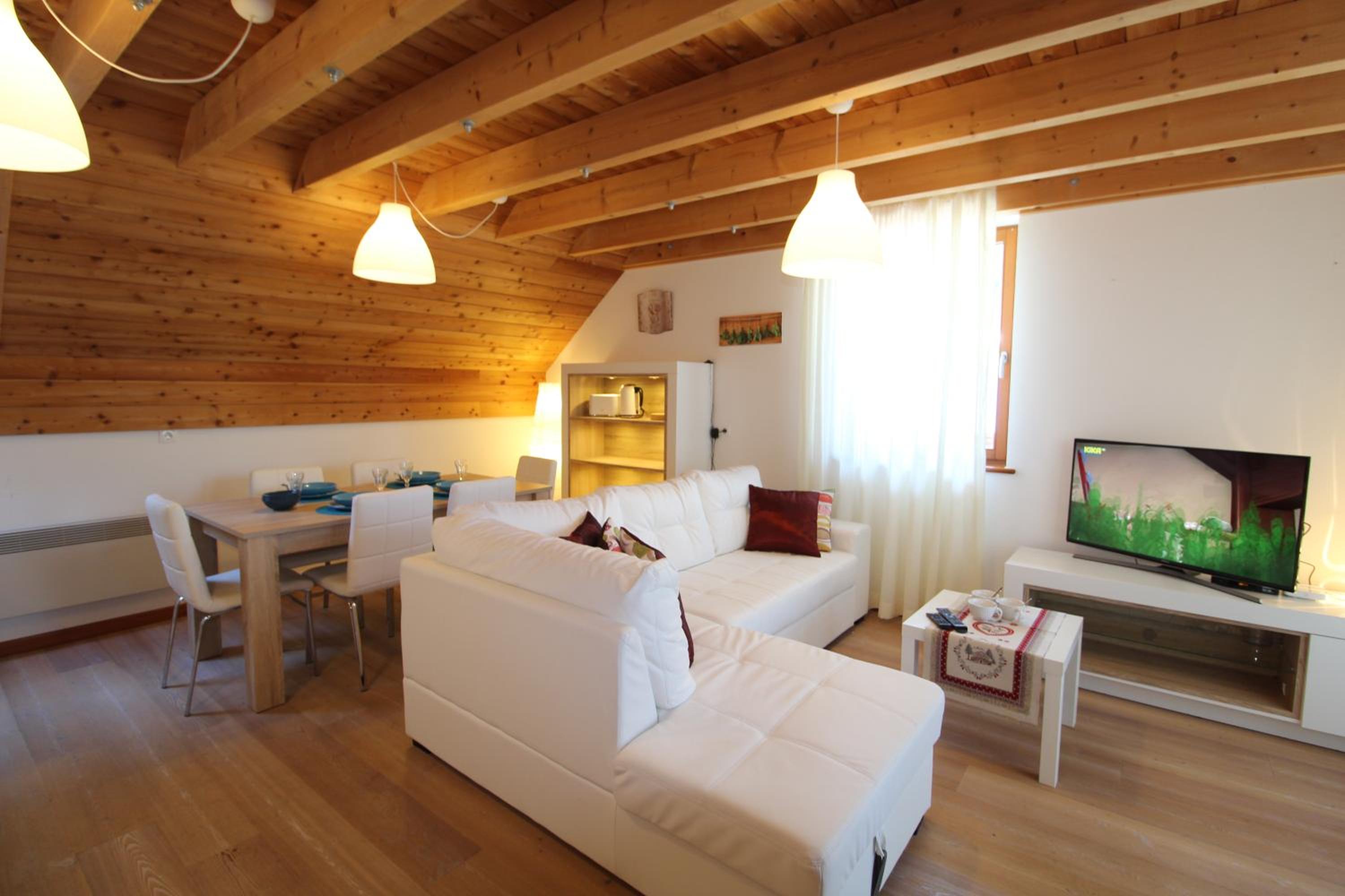 Ski-to-door Apartment PISTENBLICK