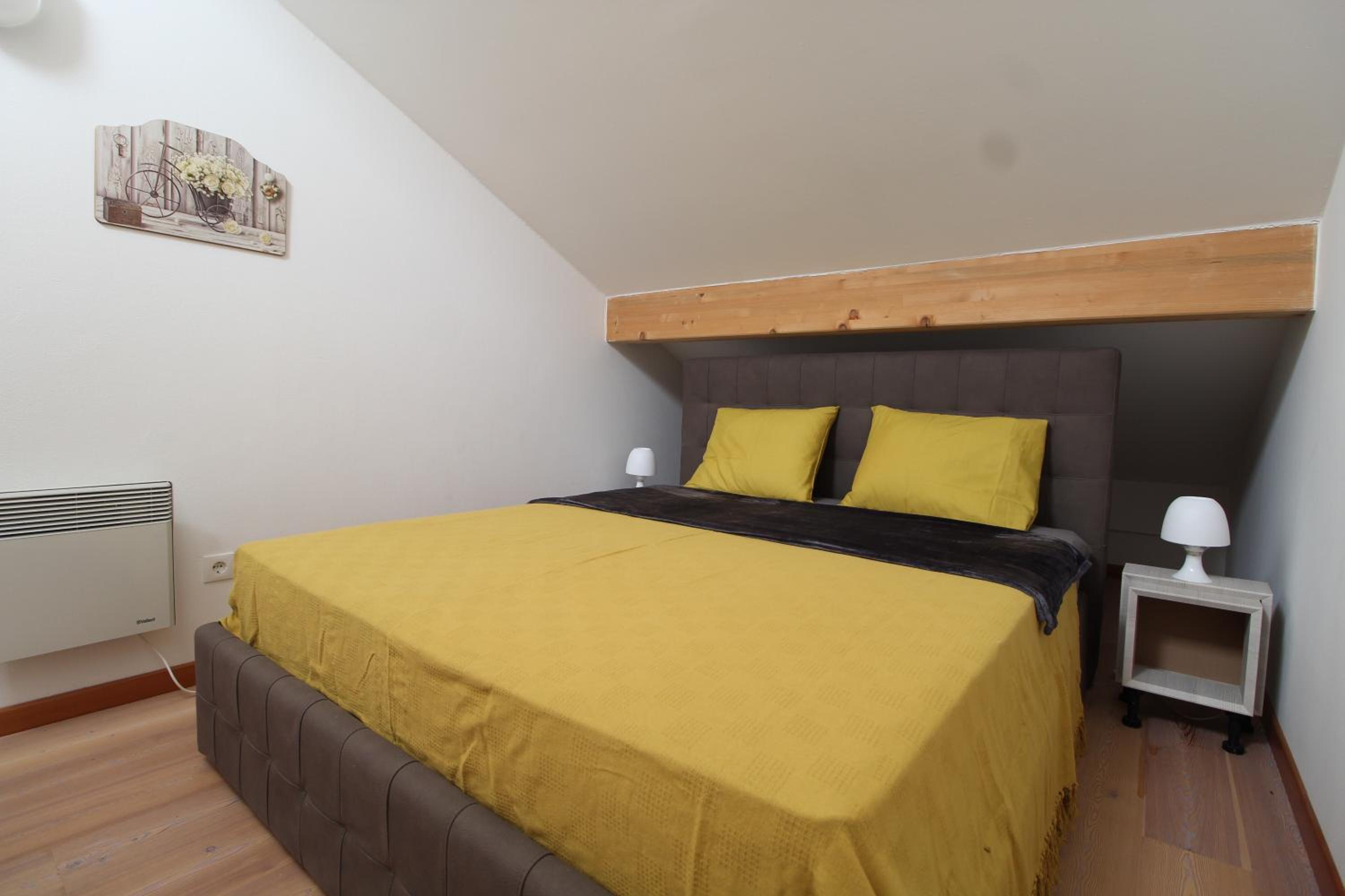 Ski-to-door Apartment PISTENBLICK