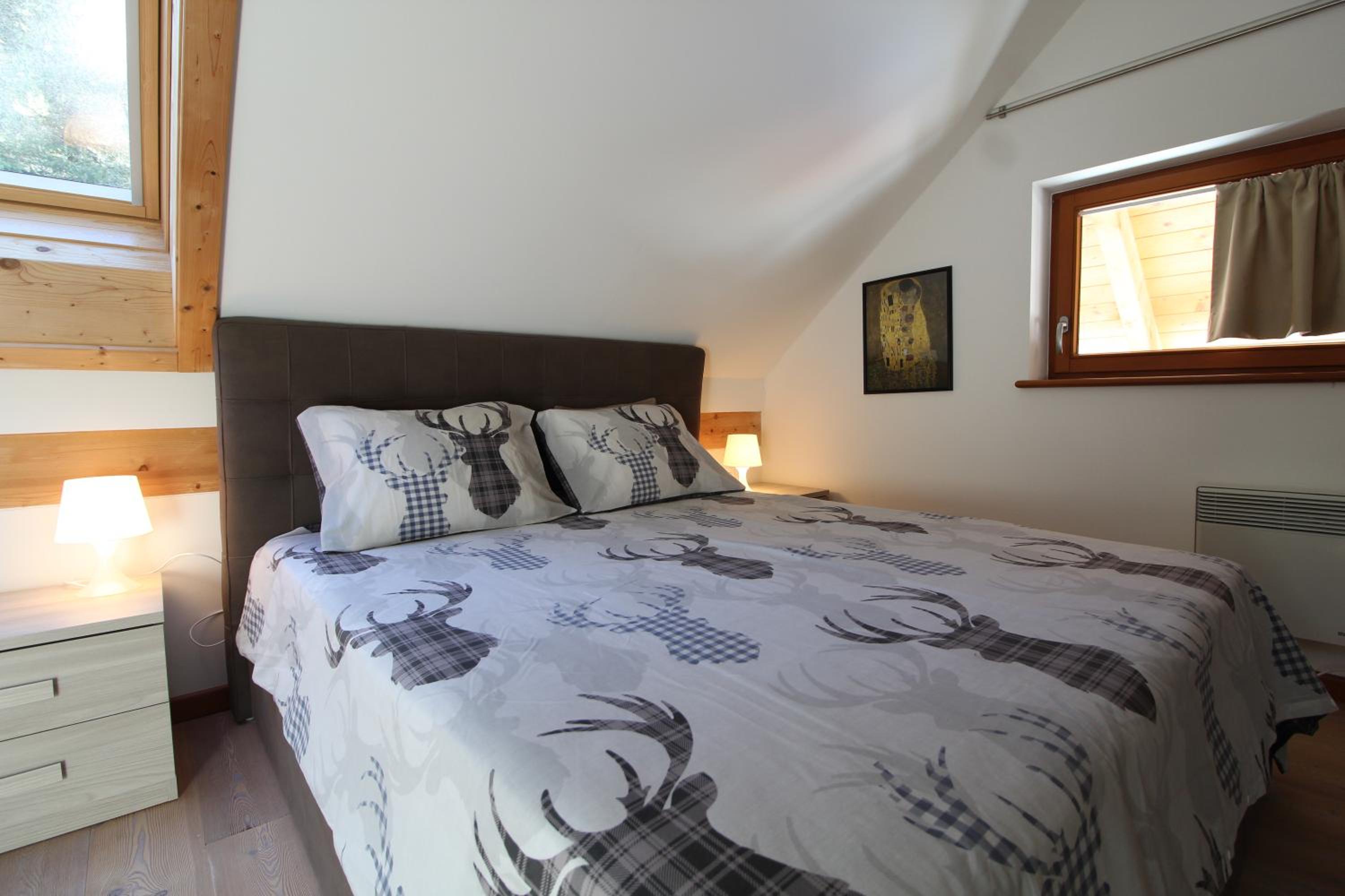 Ski-to-door Apartment PISTENBLICK