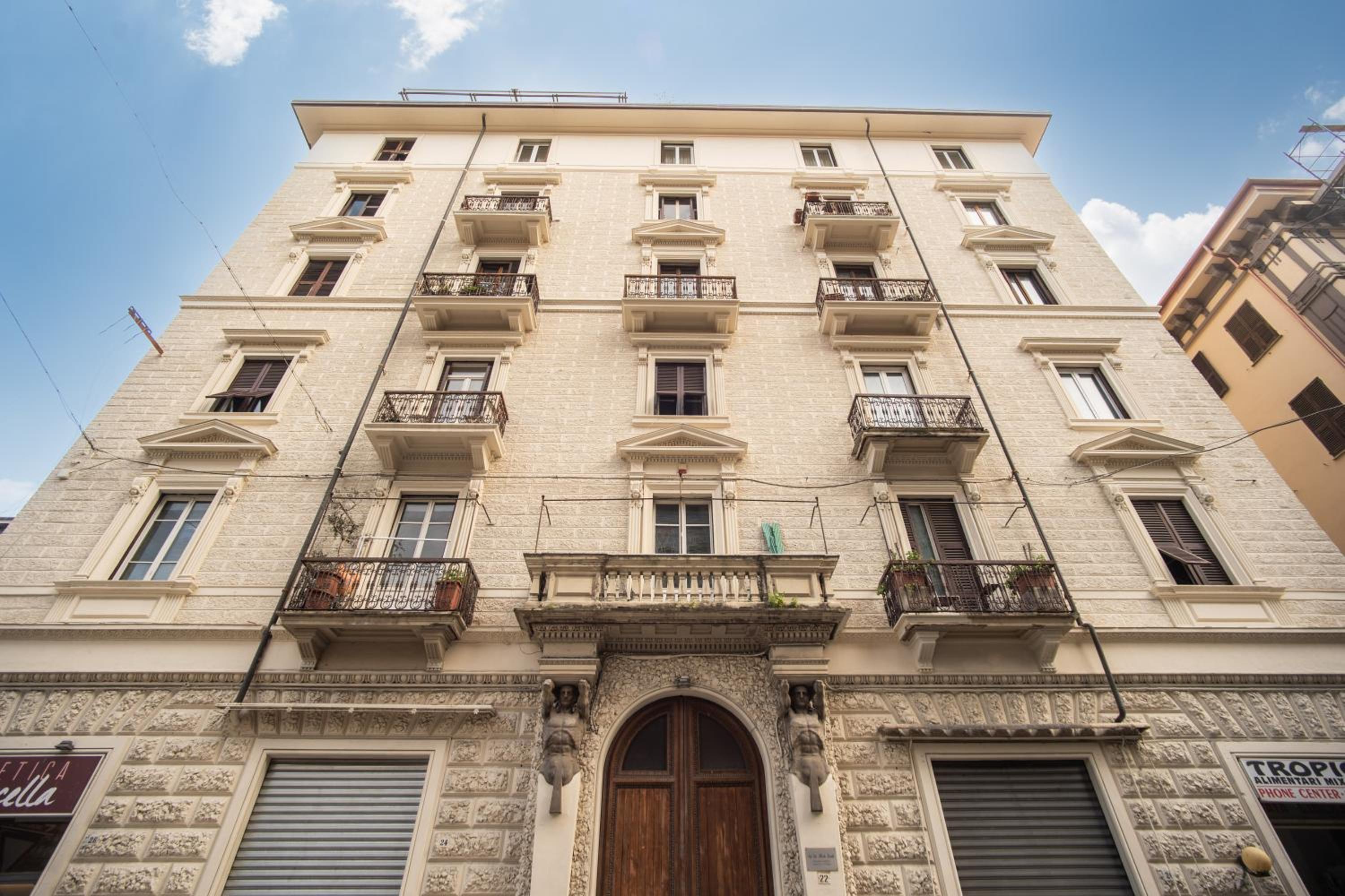 DowntownApartments - Cinque Terre New Liberty