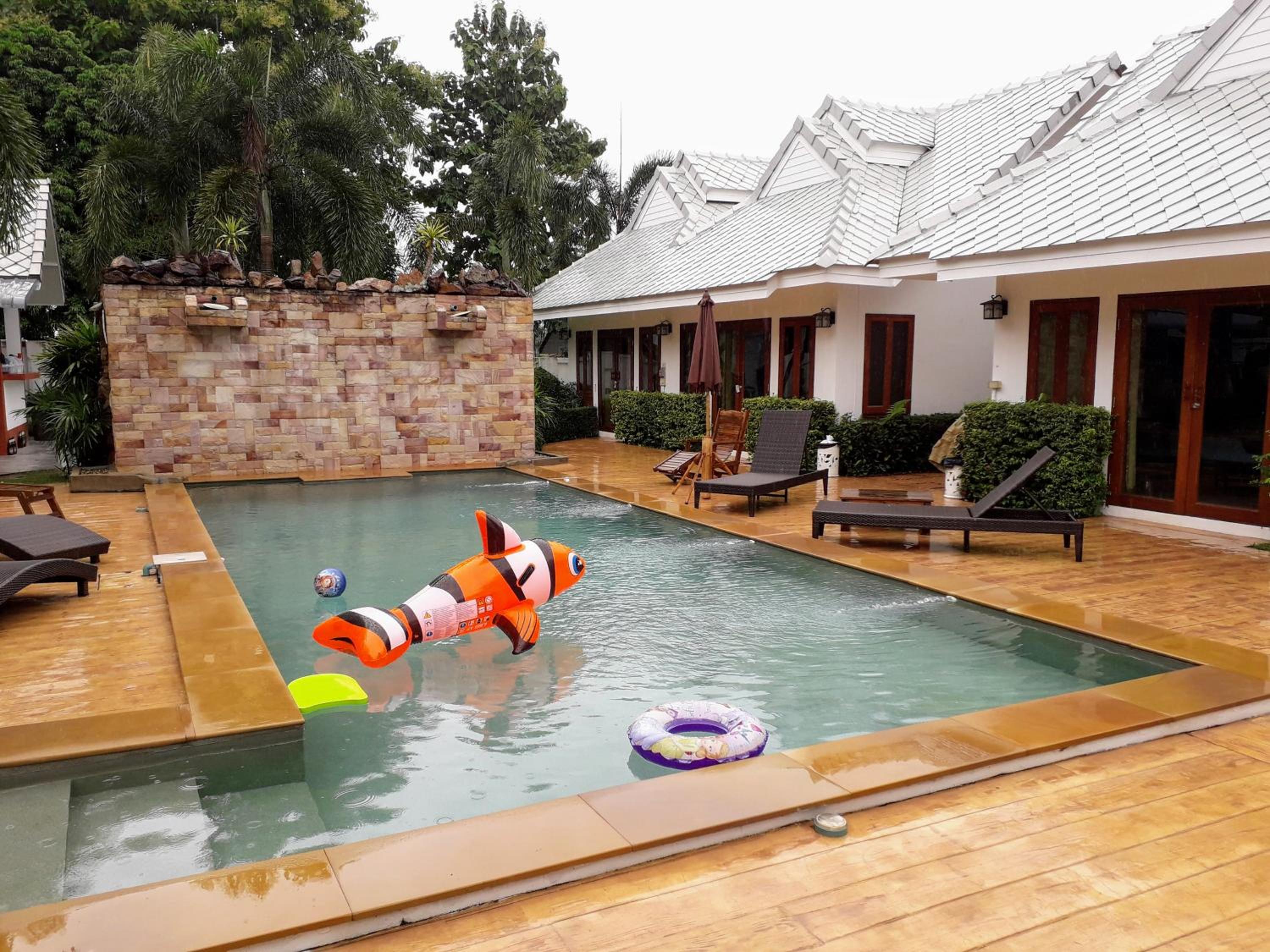 Rungnara pool villa