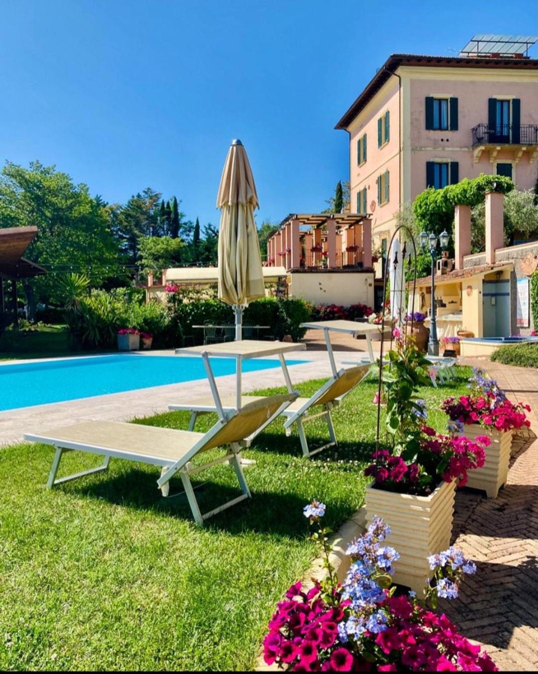 Domus Volumnia Country House view 3