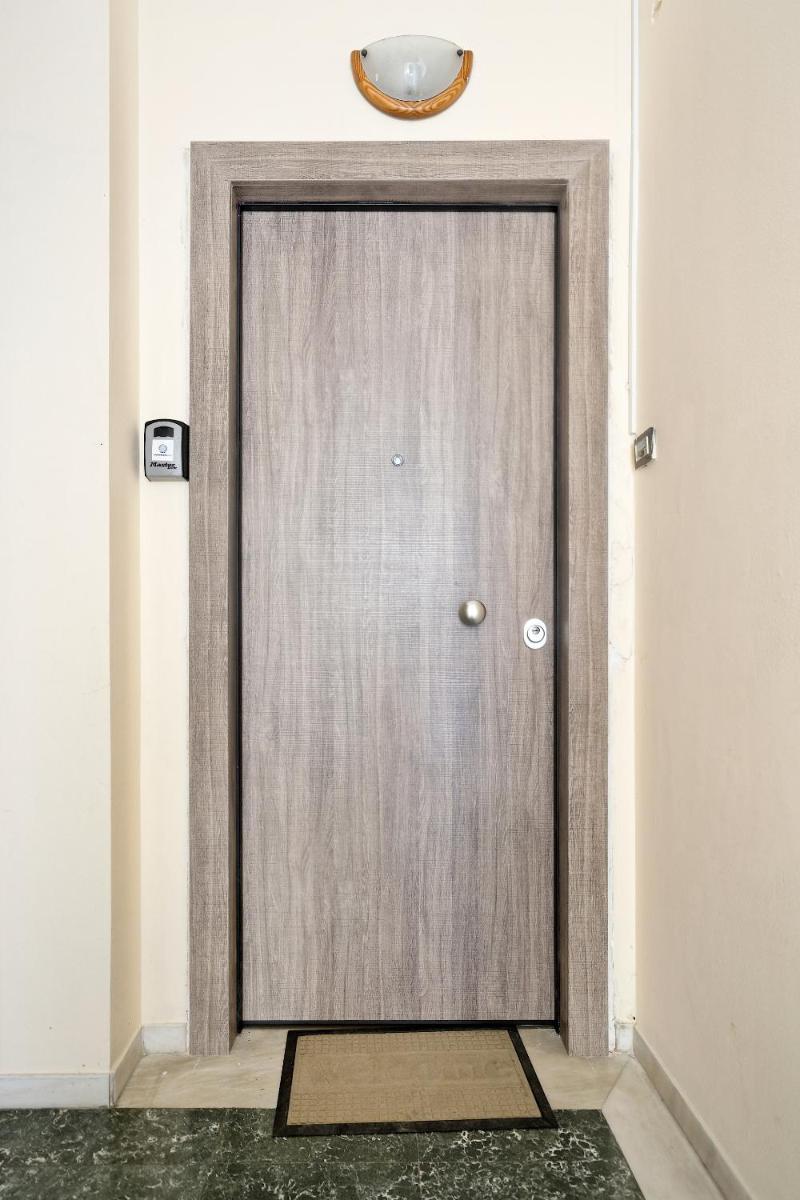 Glyfada Breeze Apartments