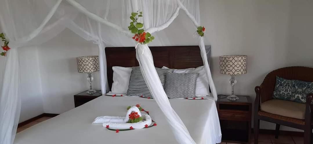 LEMON BEACH LODGE Vilankulo view 5