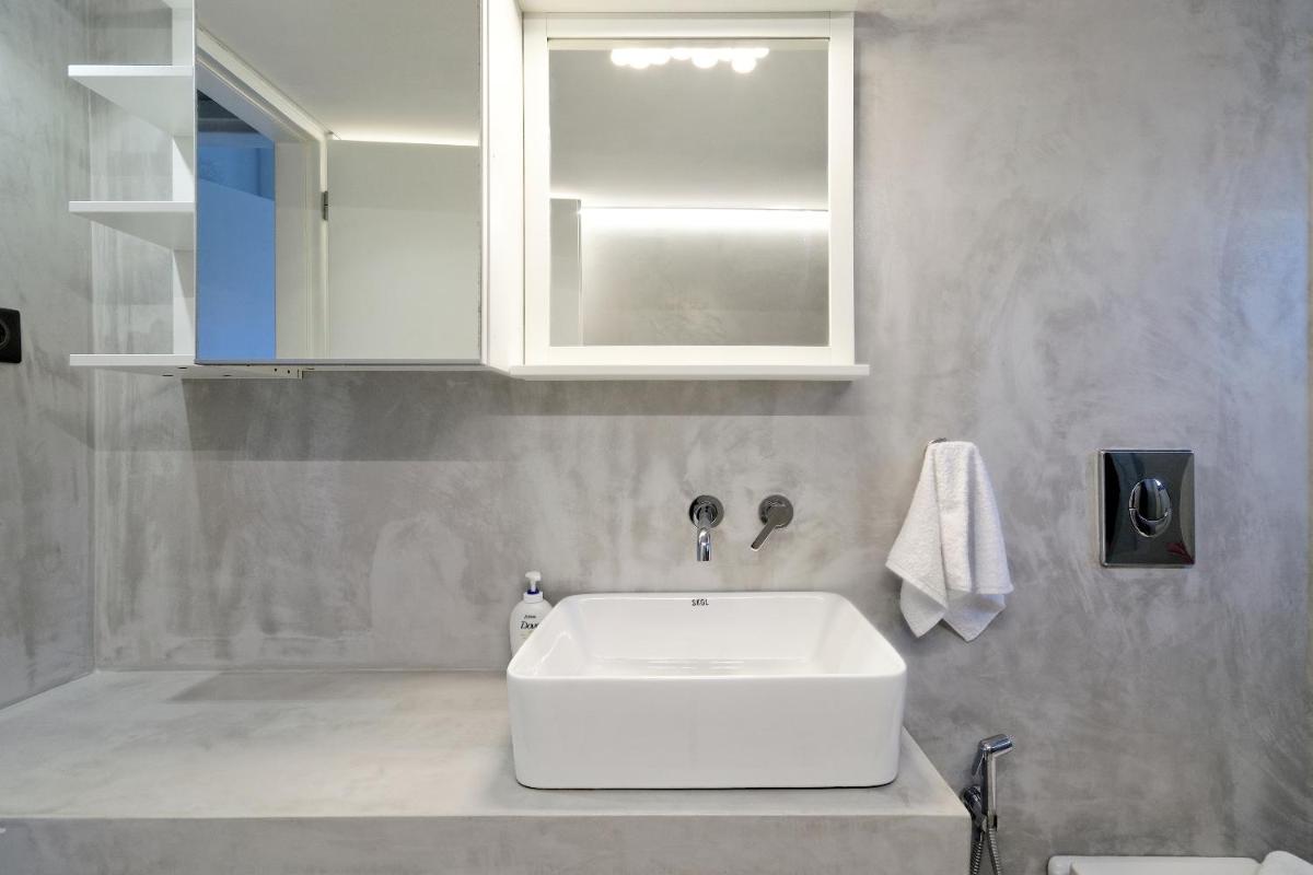 Glyfada Breeze Apartments