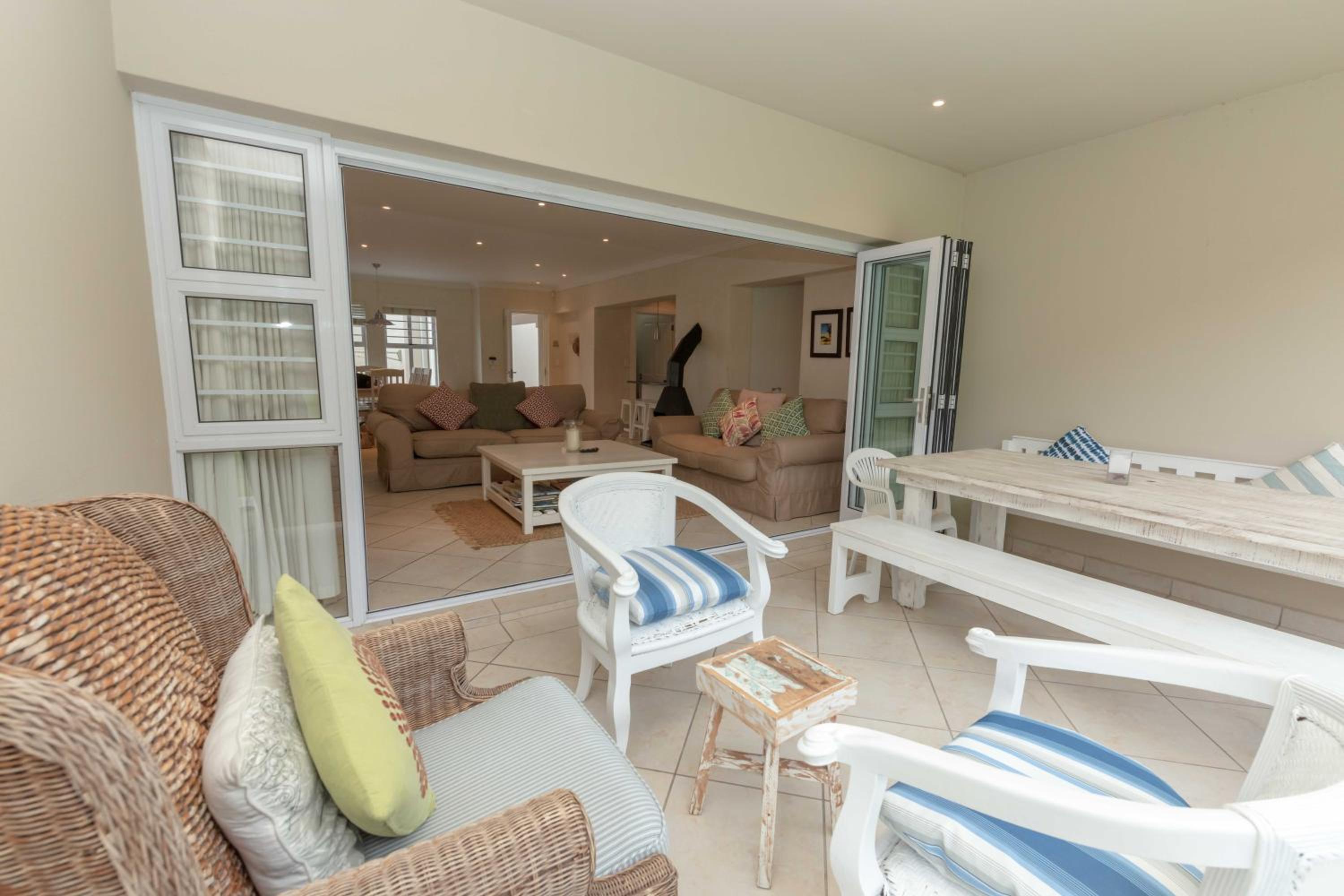 Riverclub Villas