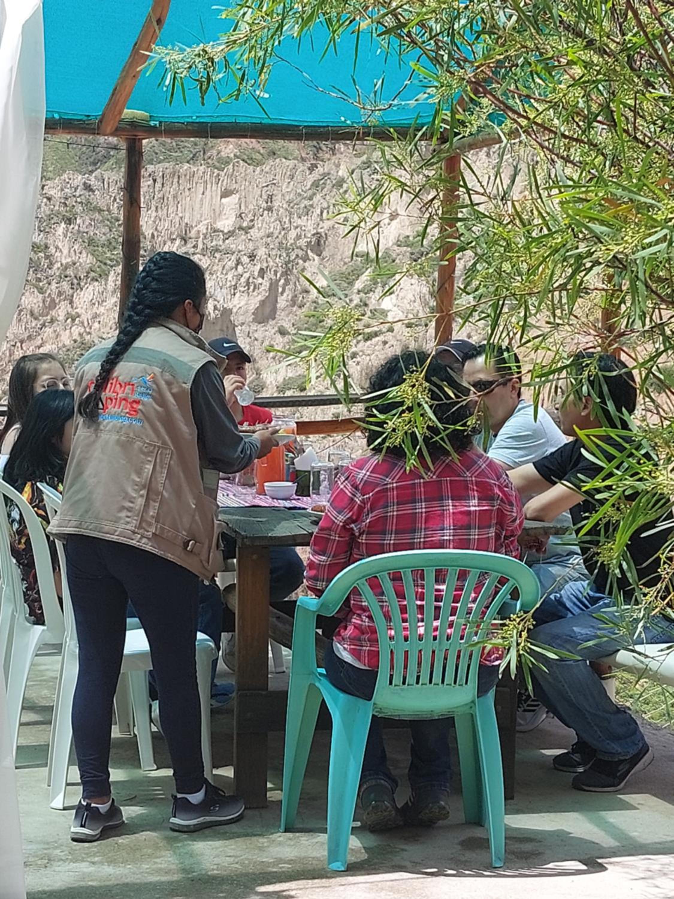 Colibrí Eco Lodge & Camping