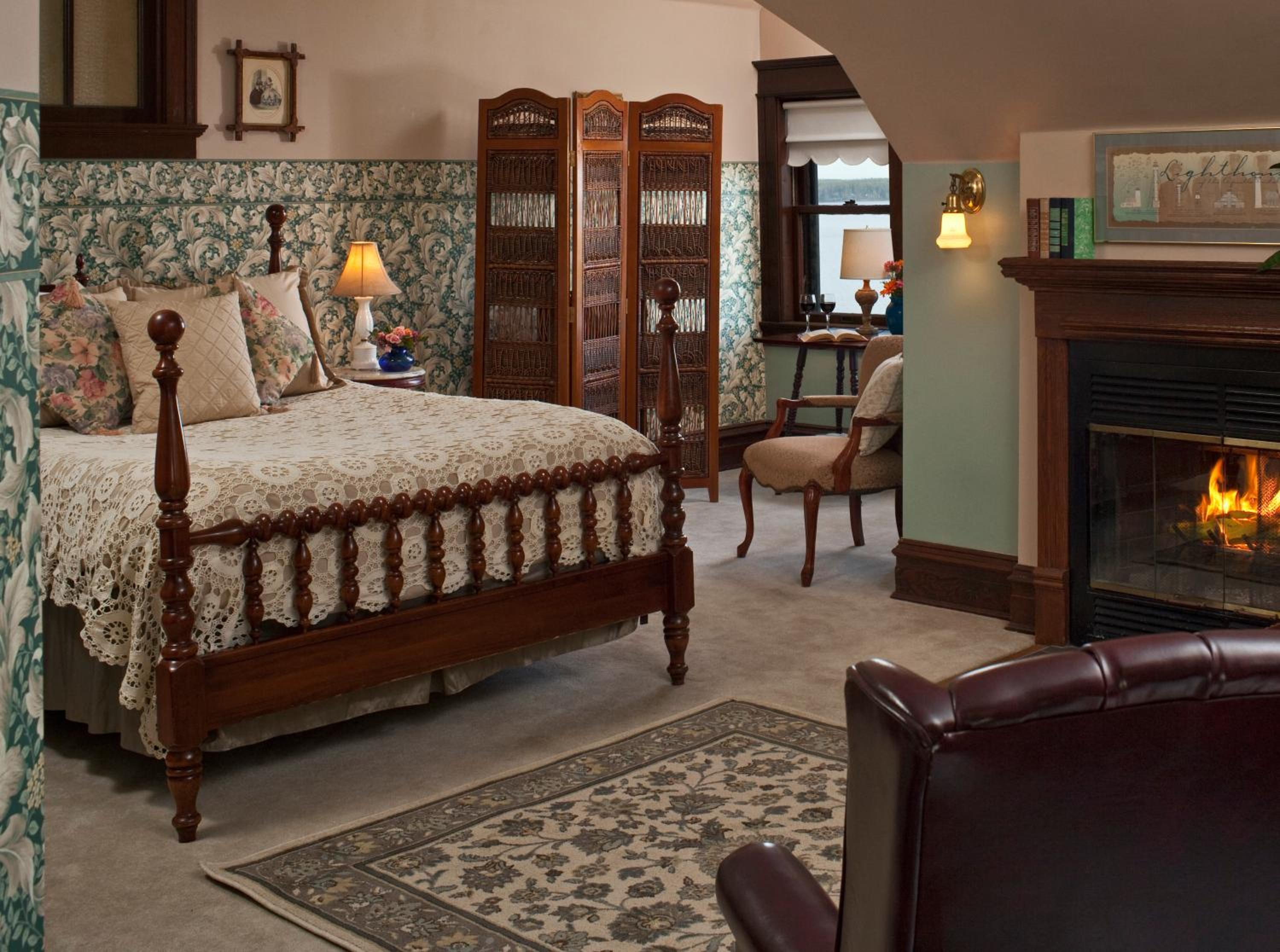Old Rittenhouse Inn